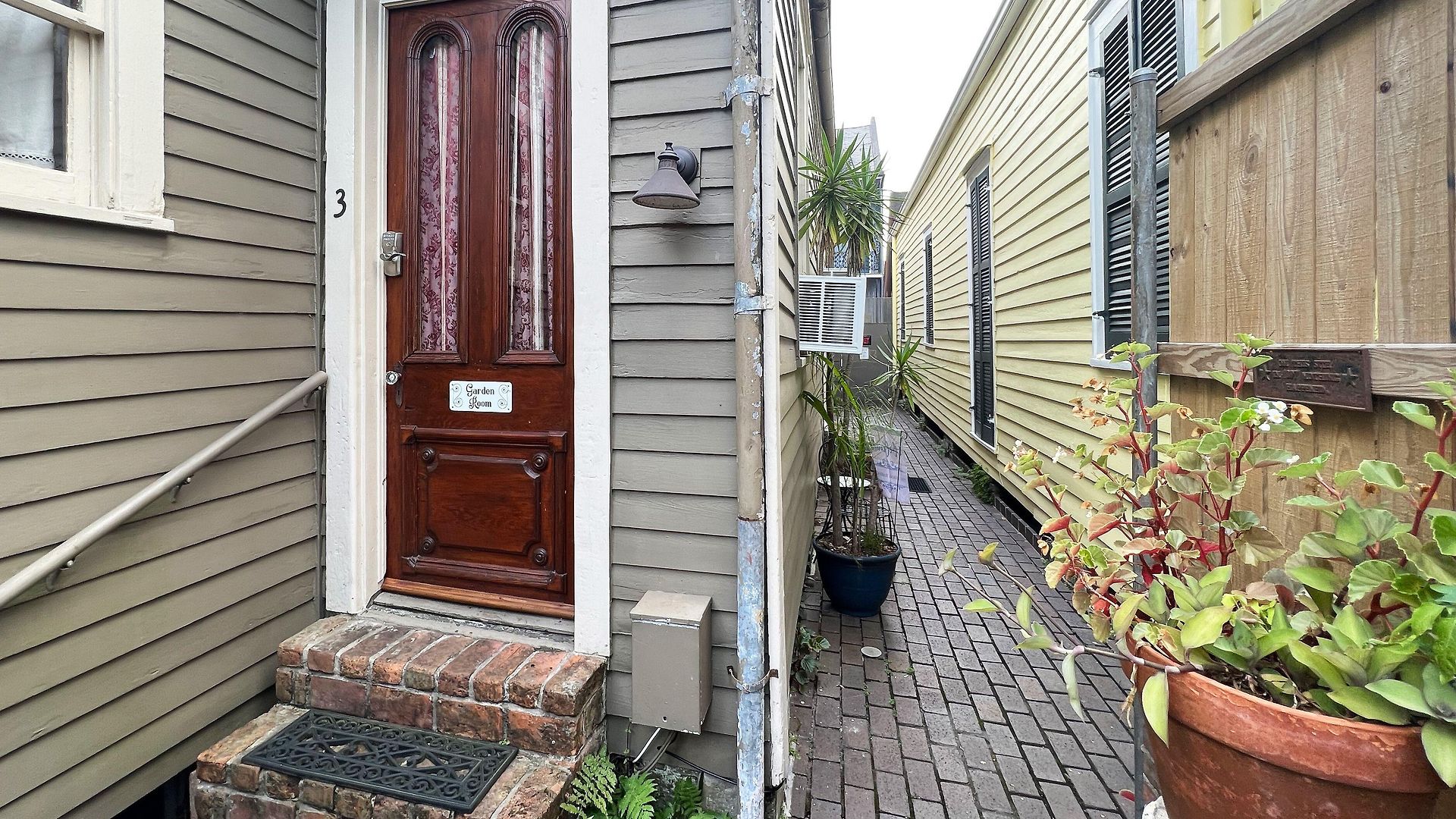 Royal Barracks 3* New Orleans