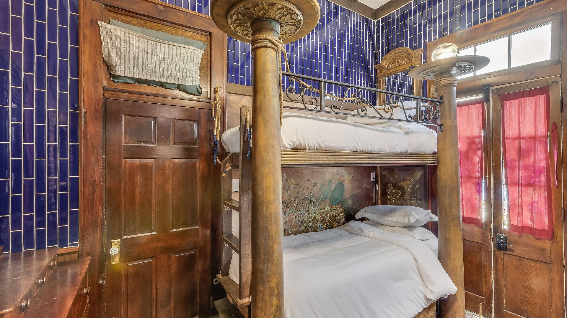 Royal Barracks 3* New Orleans