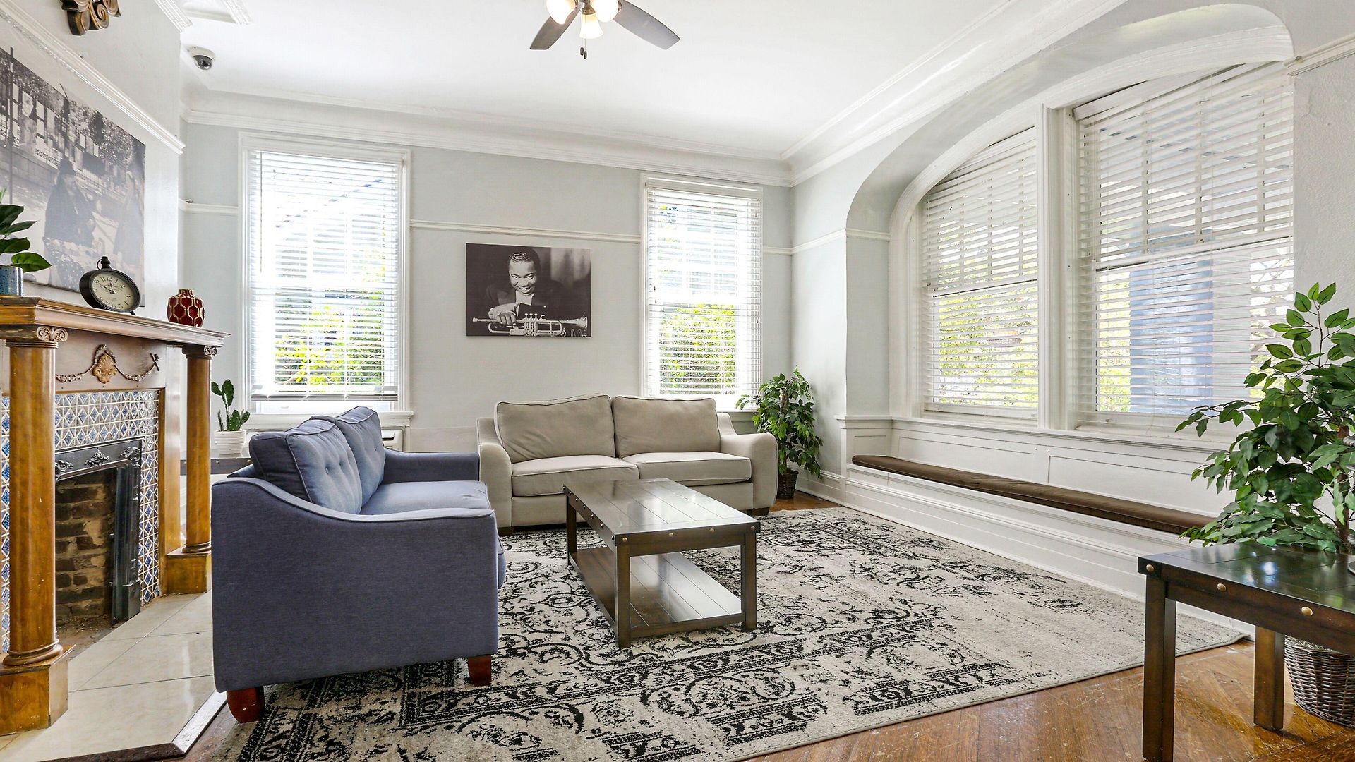 Comfortable Rooms Near All Nola Hot Spots Apartment *