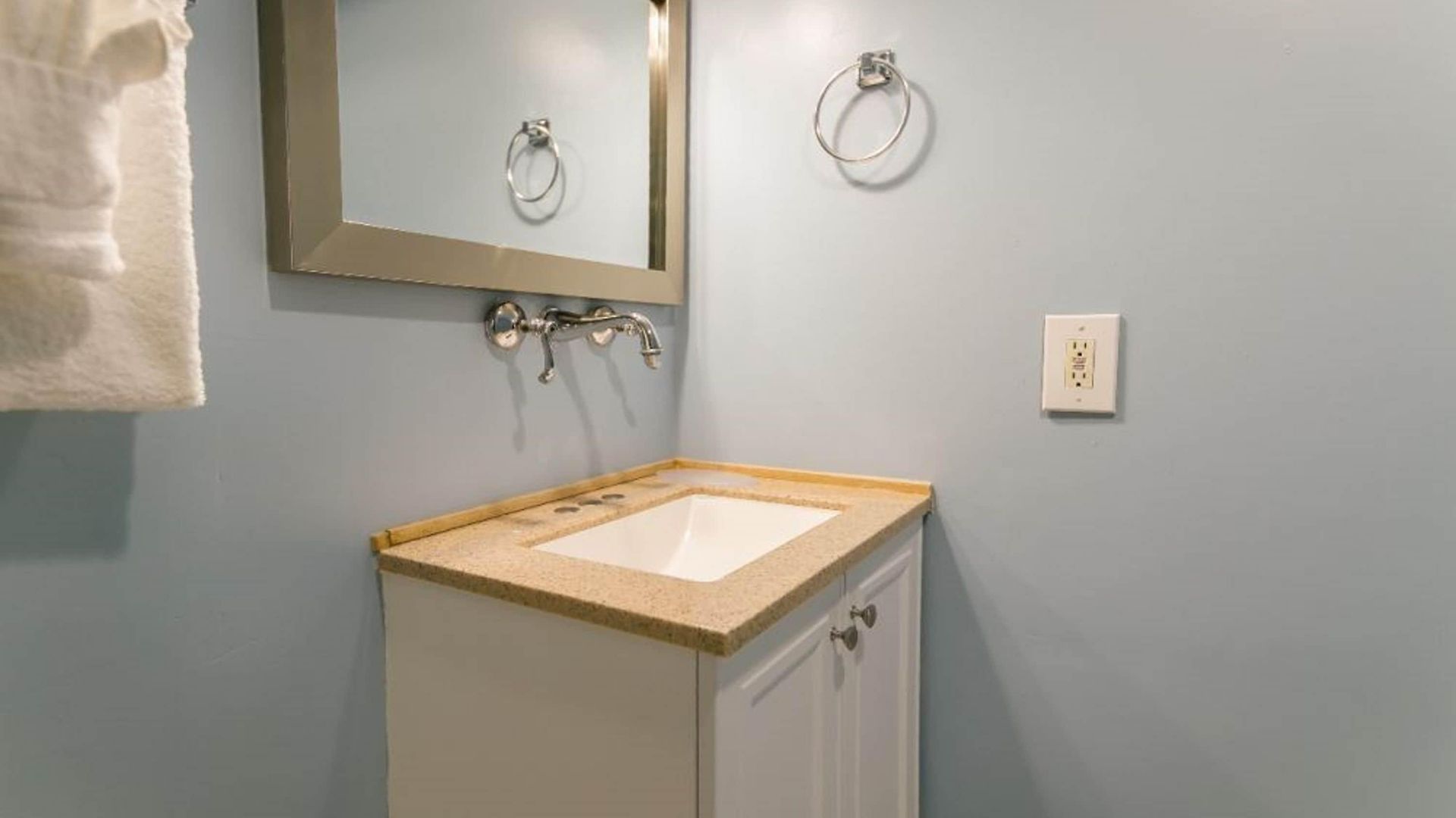 Comfortable Rooms Near All Nola Hot Spots Apartment New Orleans