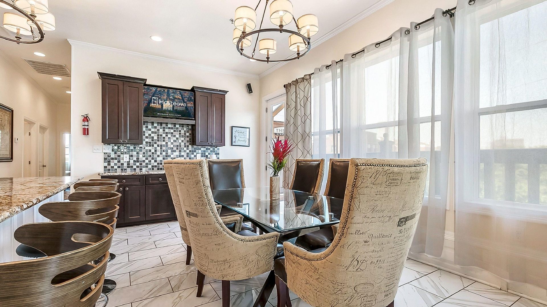 Modern, Spacious With Luxury Amenities 3*