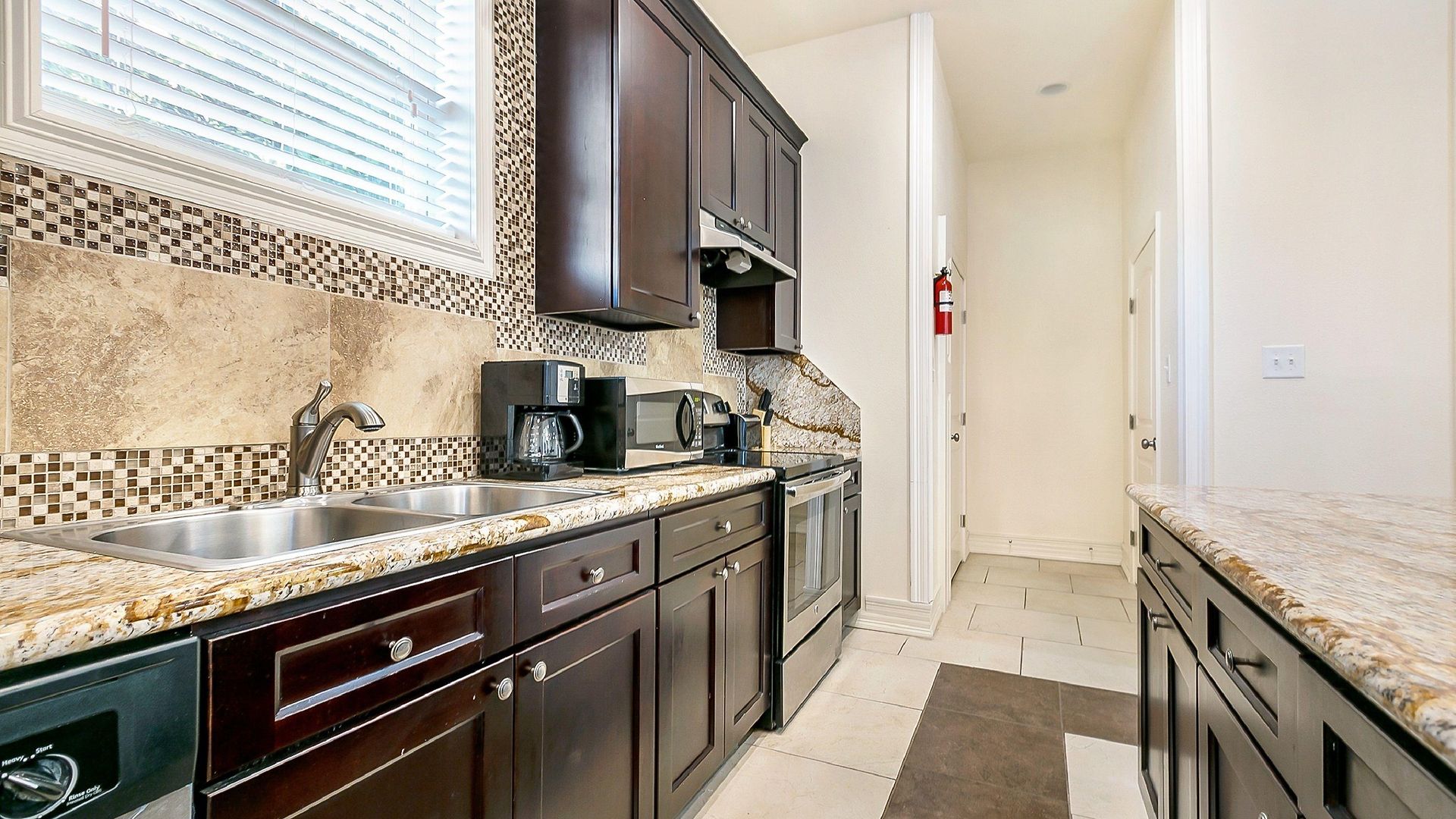 Aparthotel Modern, Spacious With Luxury Amenities New Orleans