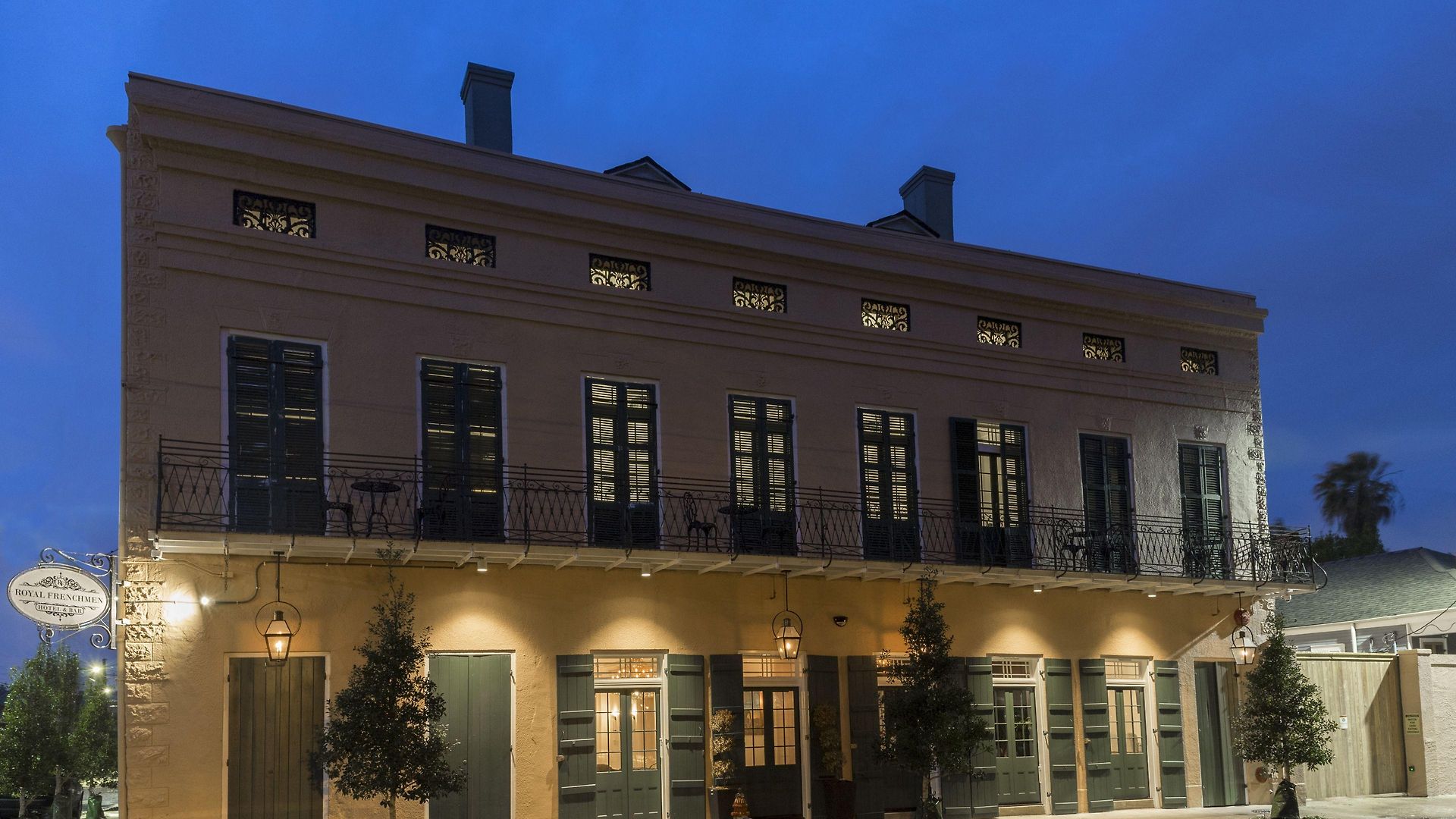 Hotel Royal Frenchmen And Bar
