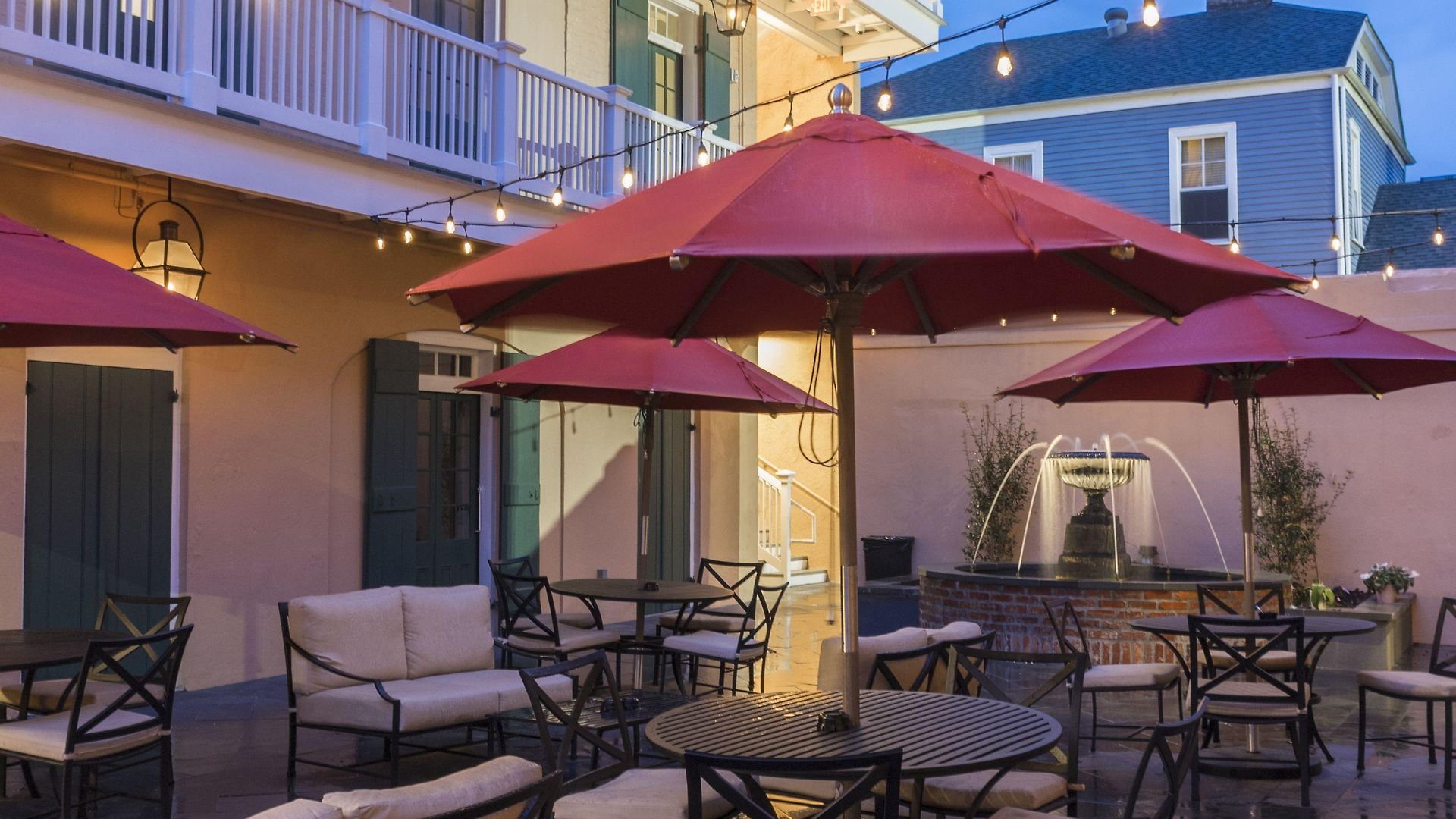 Hotel Royal Frenchmen And Bar 4*