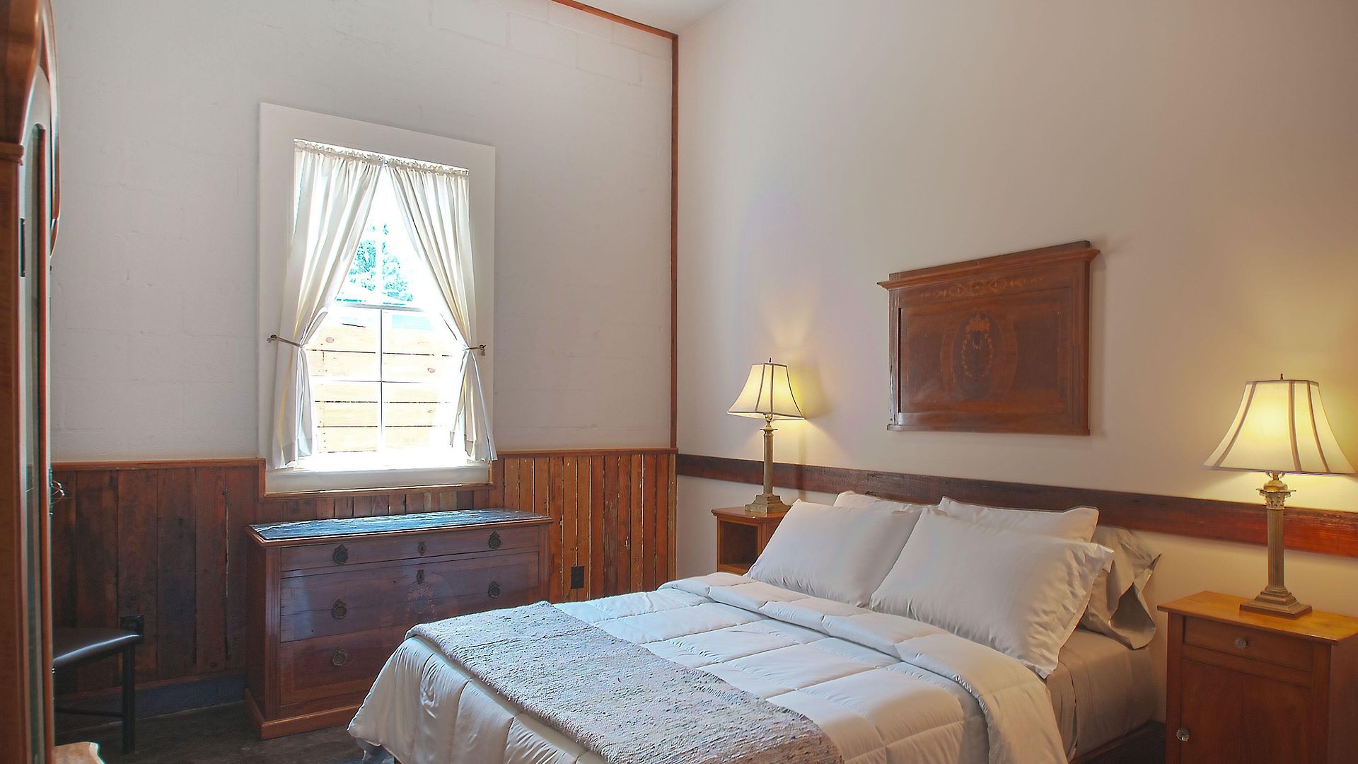 Bed & Breakfast At The Old Jail New Orleans