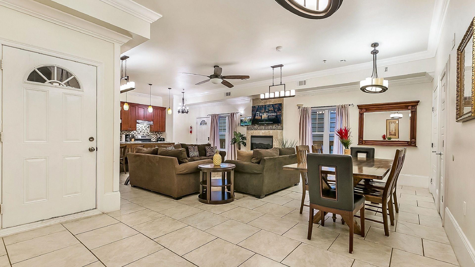 Urban With Spacious & Amenities Apartment *