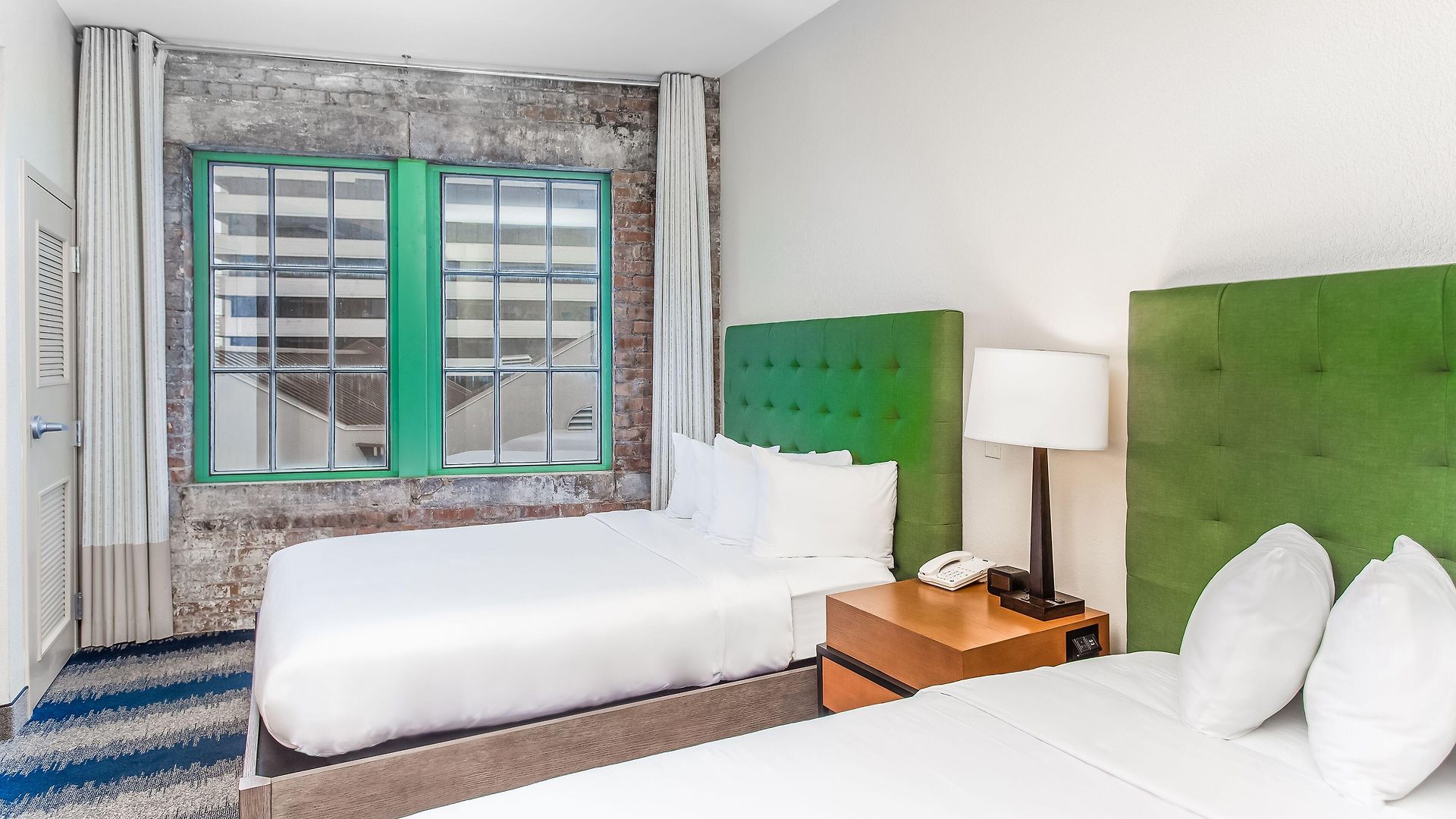 The Mercantile 3*