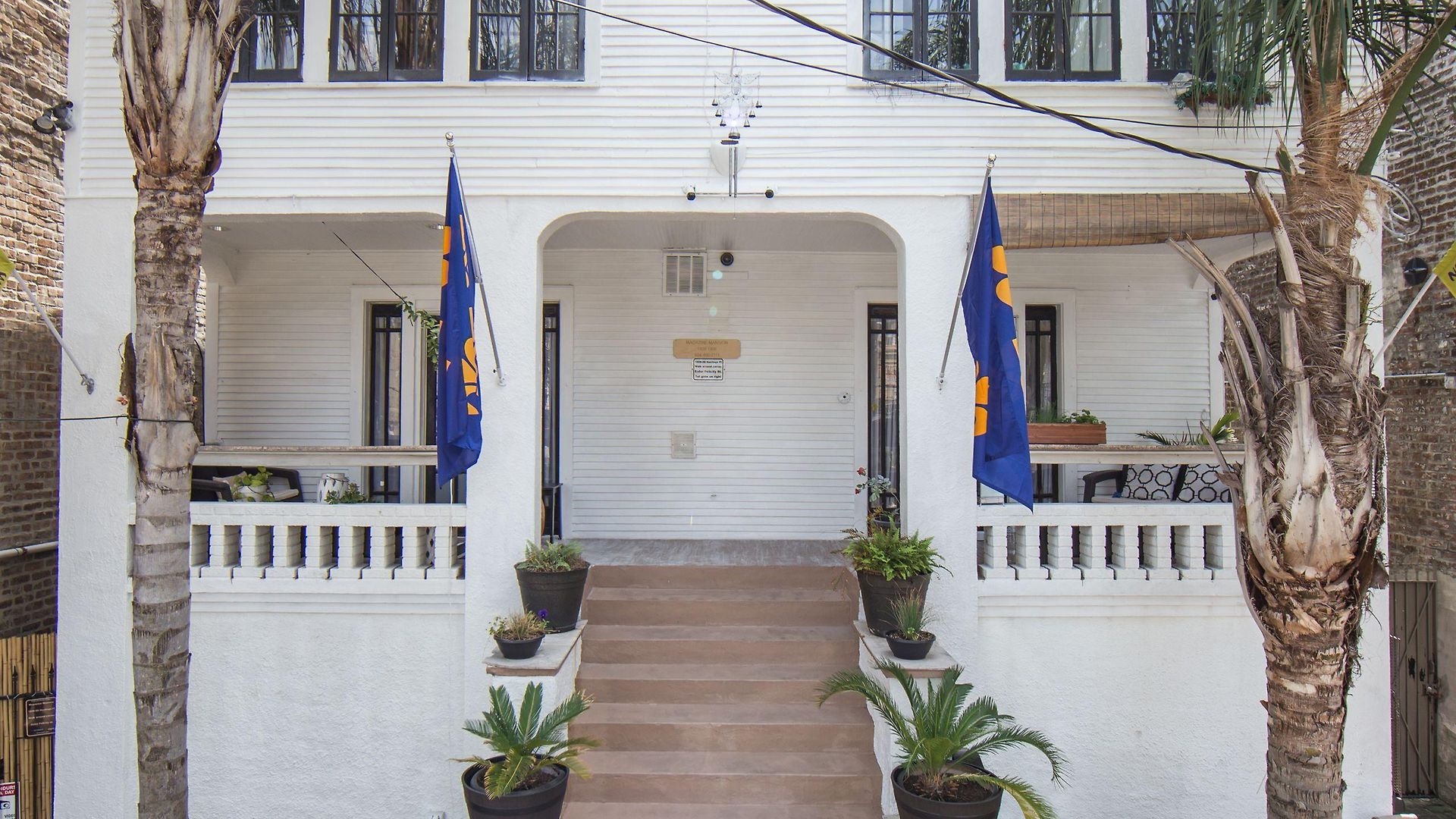 Magazine Mansion Motel New Orleans