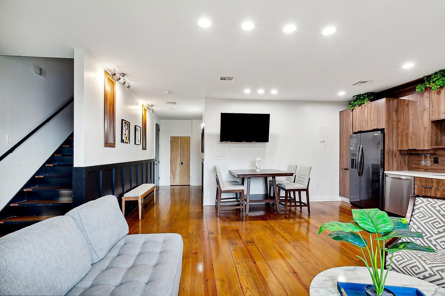 Luxury 5 Bedroom With Rooftop New Orleans