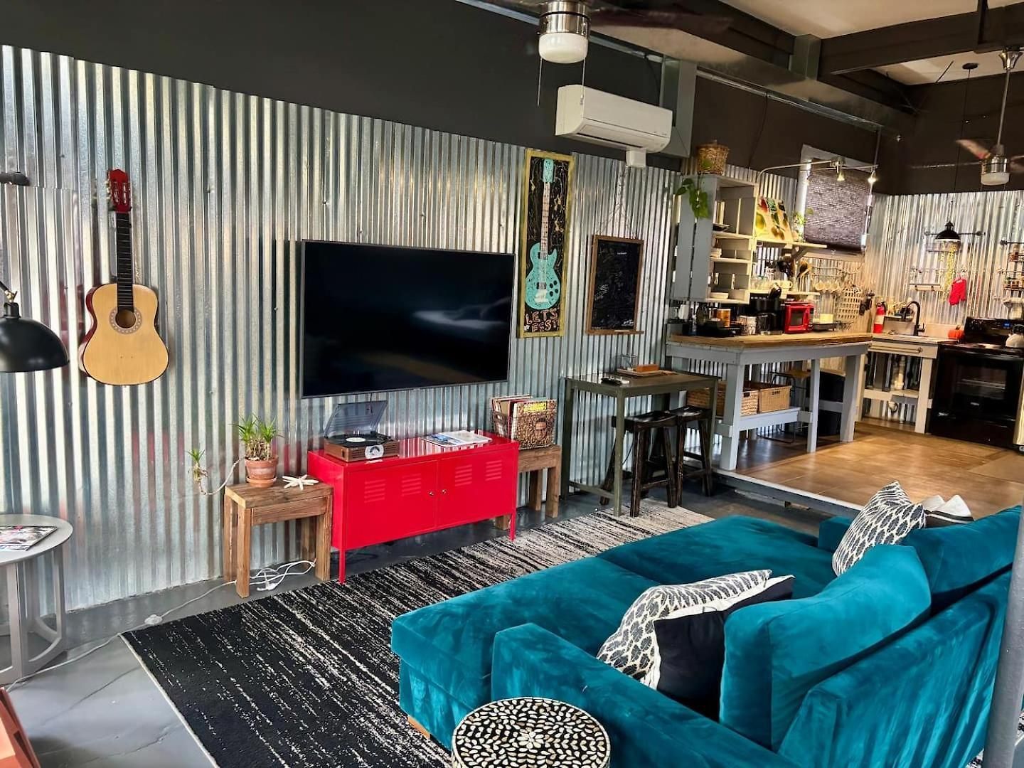 Algiers Point King Loft - Walk To Ferry & River *
