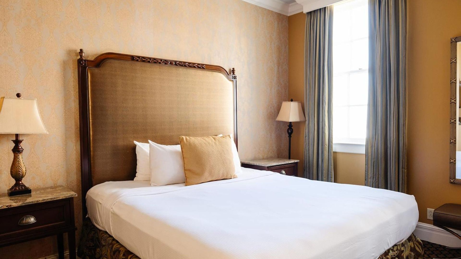 The Lafayette By Kasa Living Hotel 3*
