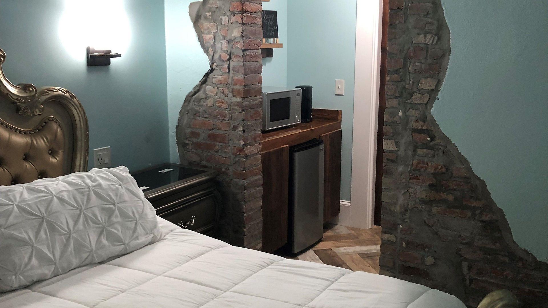 Hotel Haunted