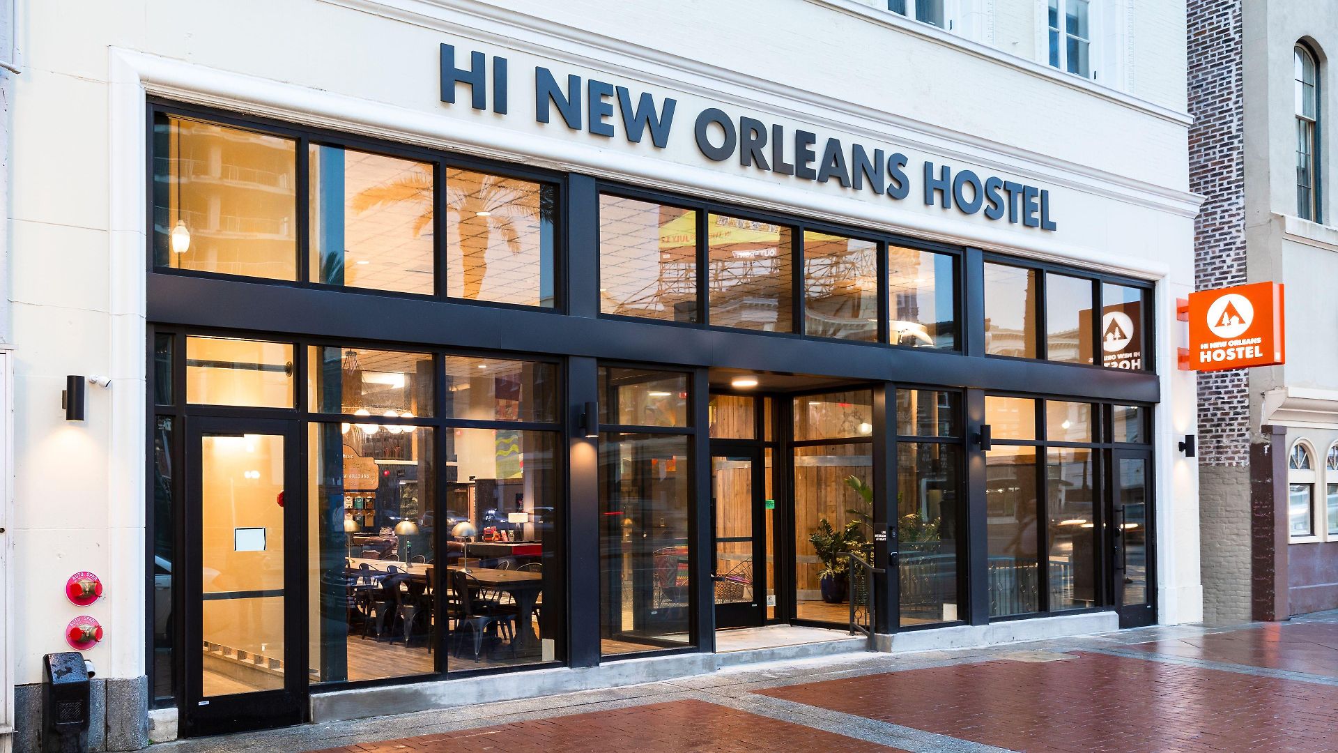 Hi * New Orleans