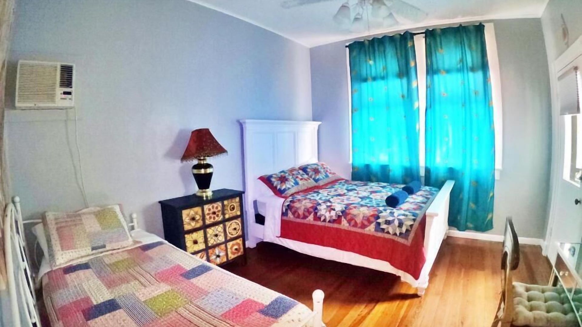 Madame Isabelle's House Hostel