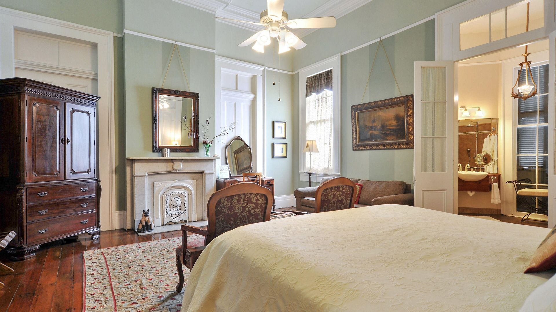 Ashton's Bed & Breakfast New Orleans