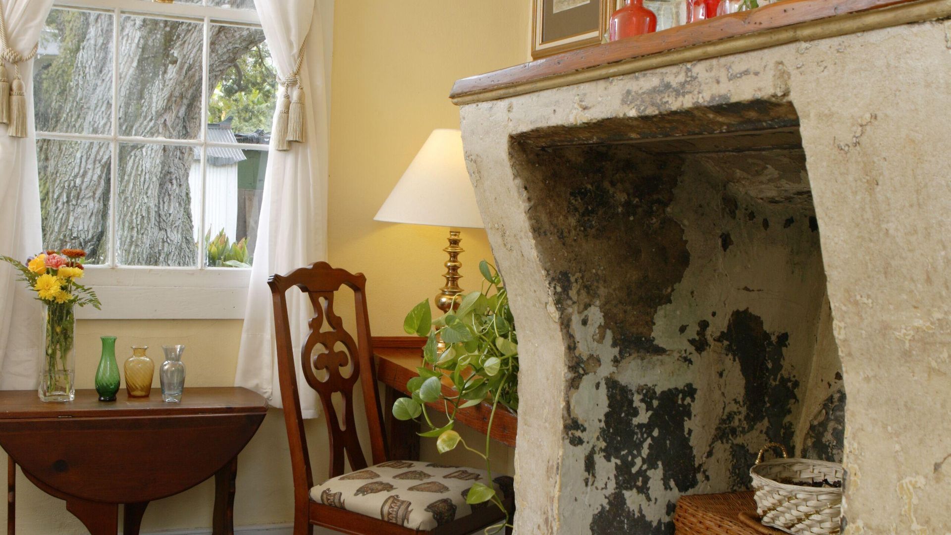 Ashton's Bed & Breakfast 4*
