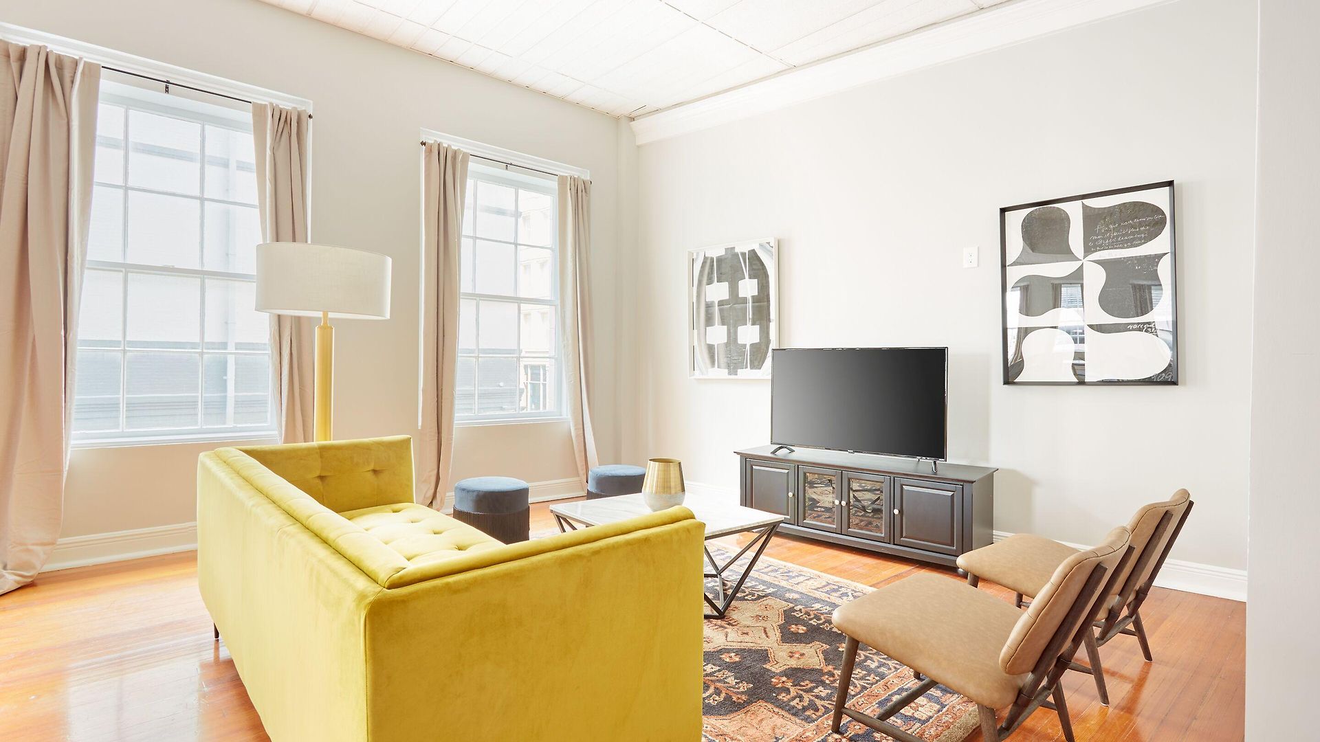Sonder Baronne Manor