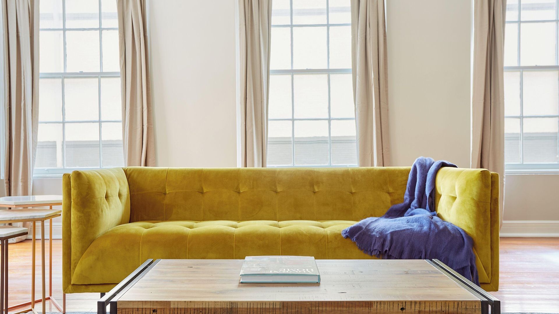Sonder Baronne Manor Aparthotel