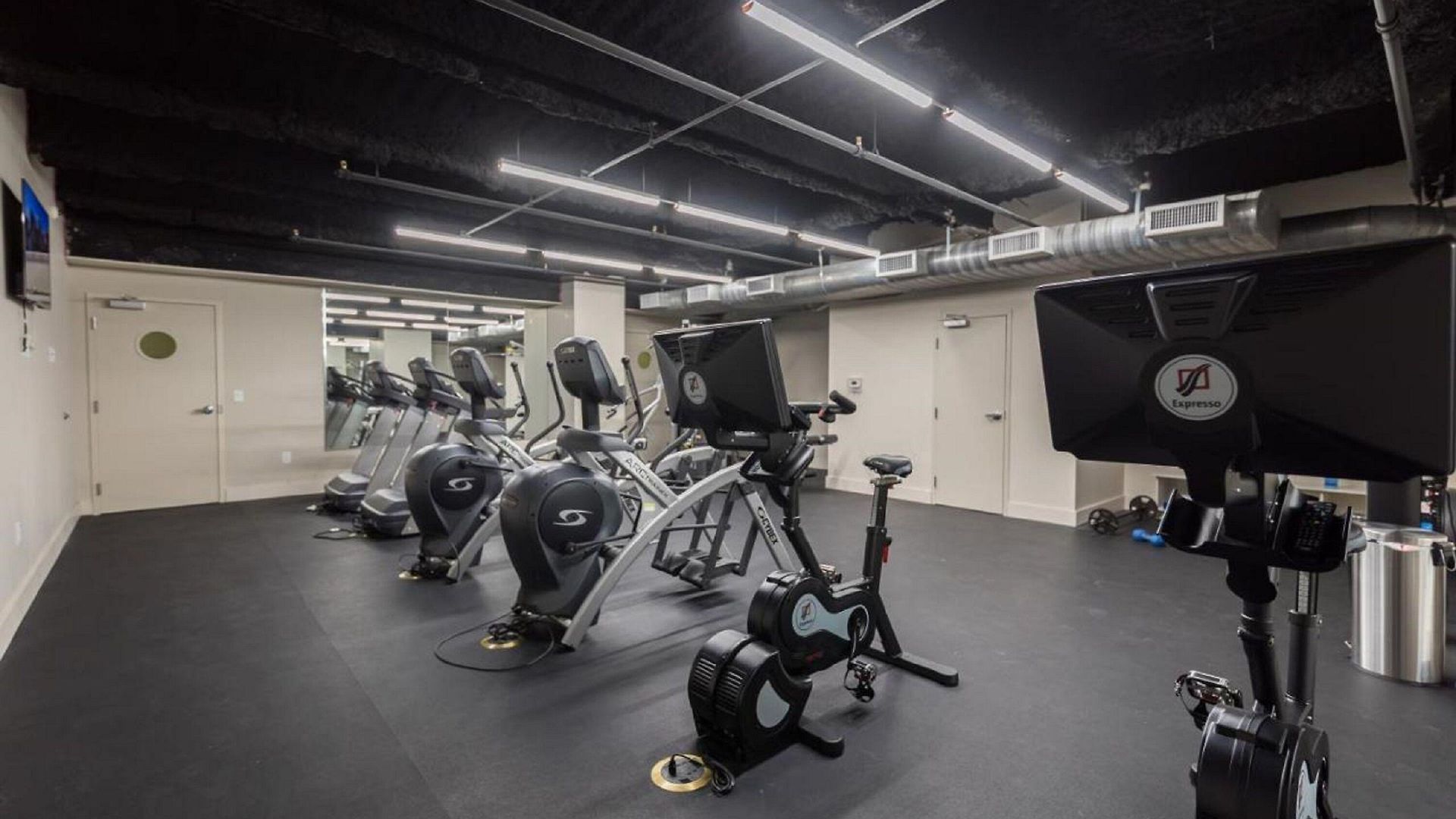 Aparthotel Spacious 4br Luxury Steps To French Quarter New Orleans
