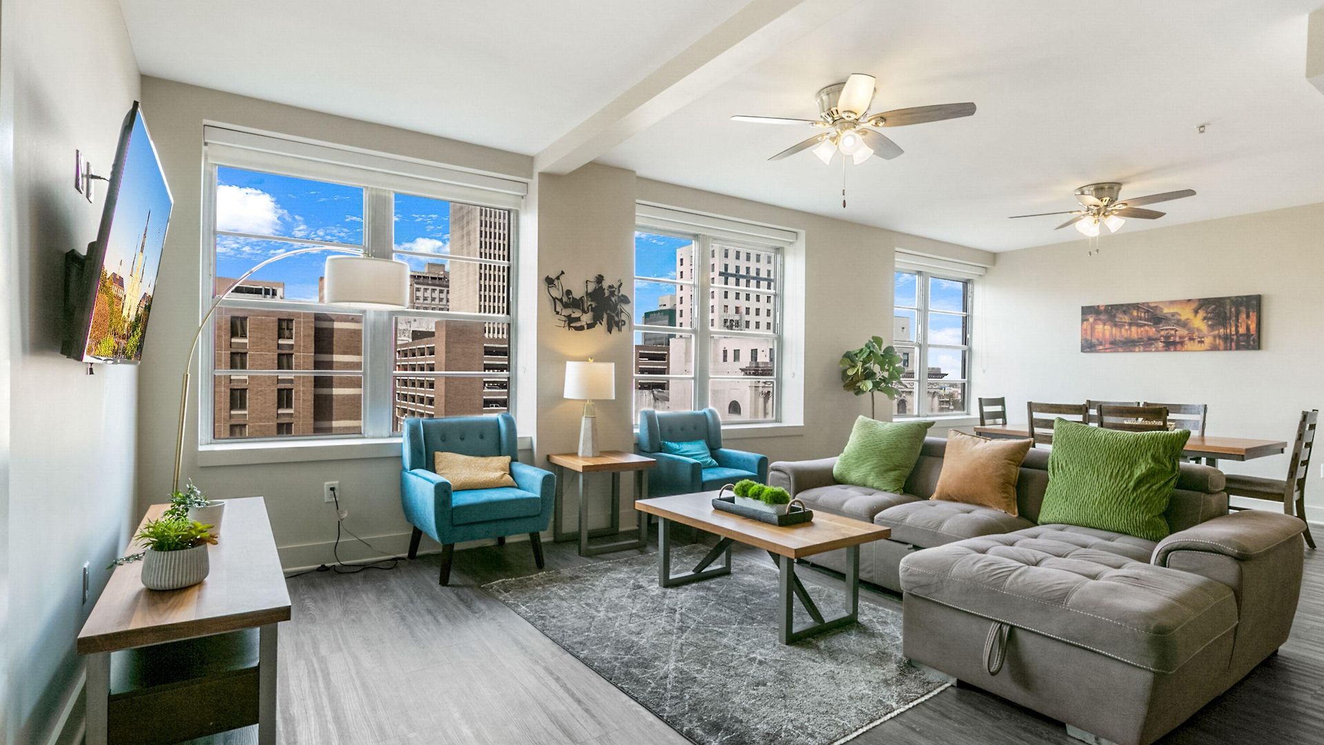 Spacious 4br Luxury Steps To French Quarter 4*