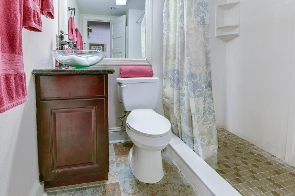 Chateau Orleans Aparthotel 3*