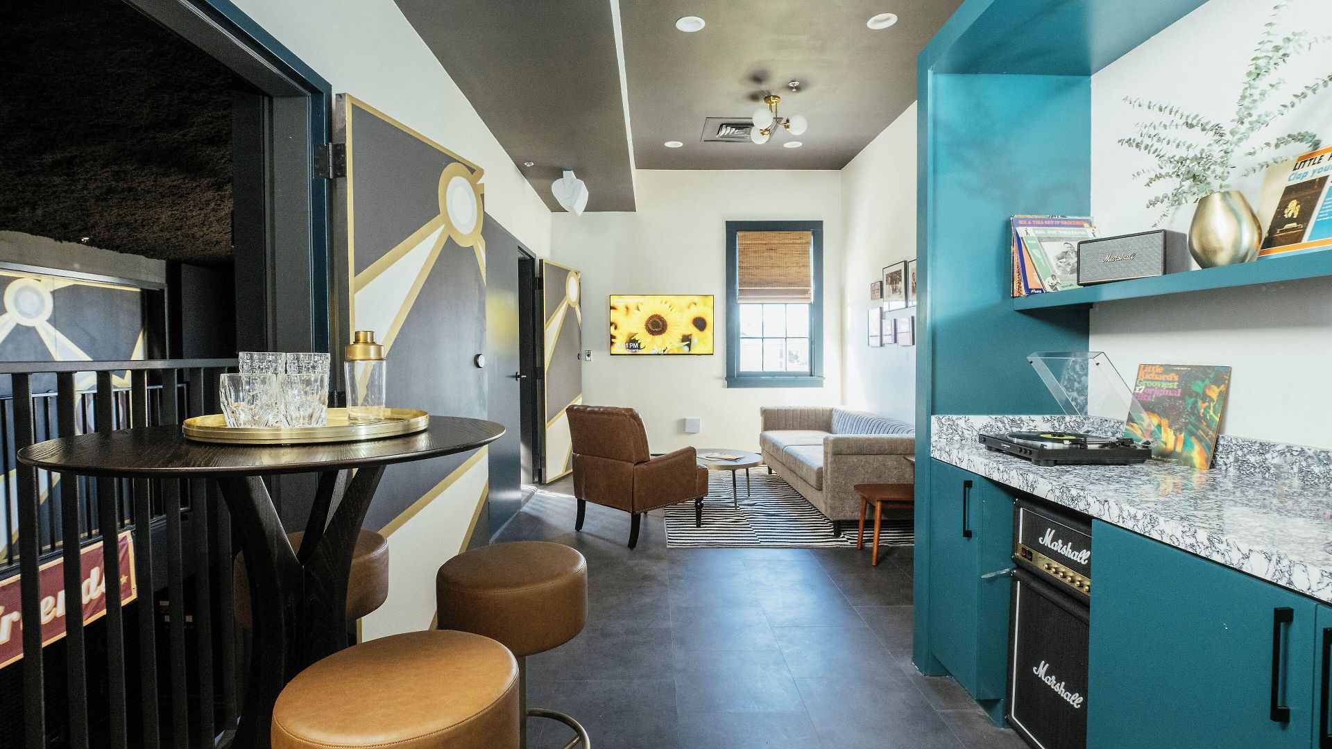 Hotel Dew Drop & Lounge New Orleans