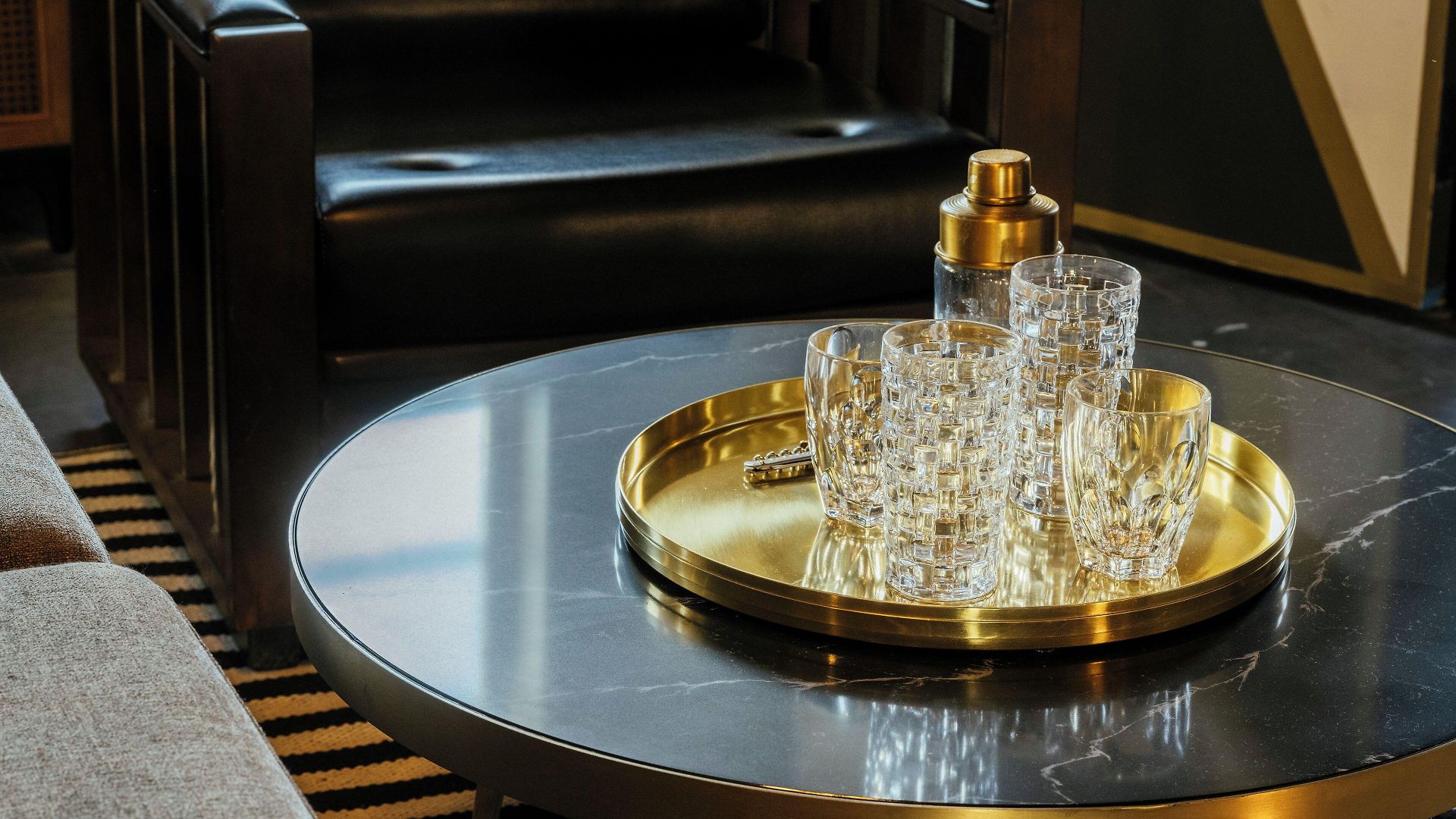 Dew Drop & Lounge 4*