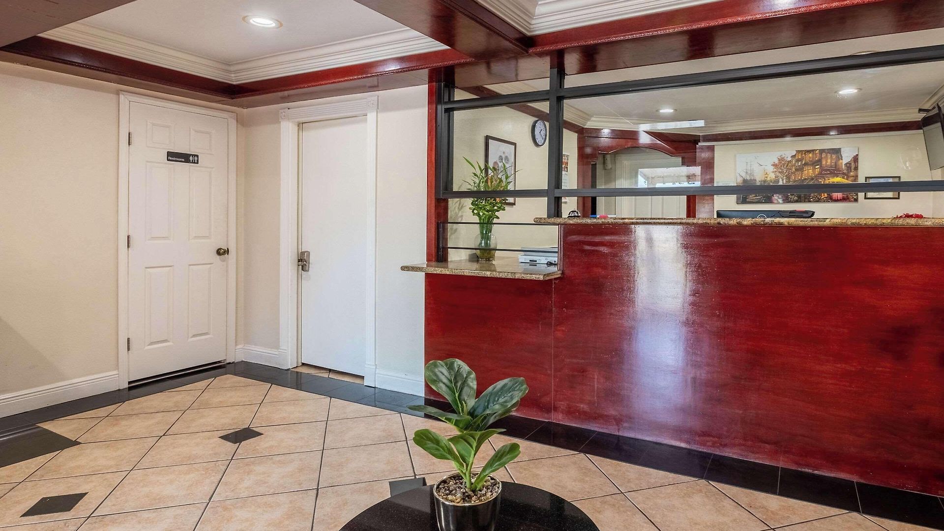 Hotel Relax Inn & Suites New Orleans