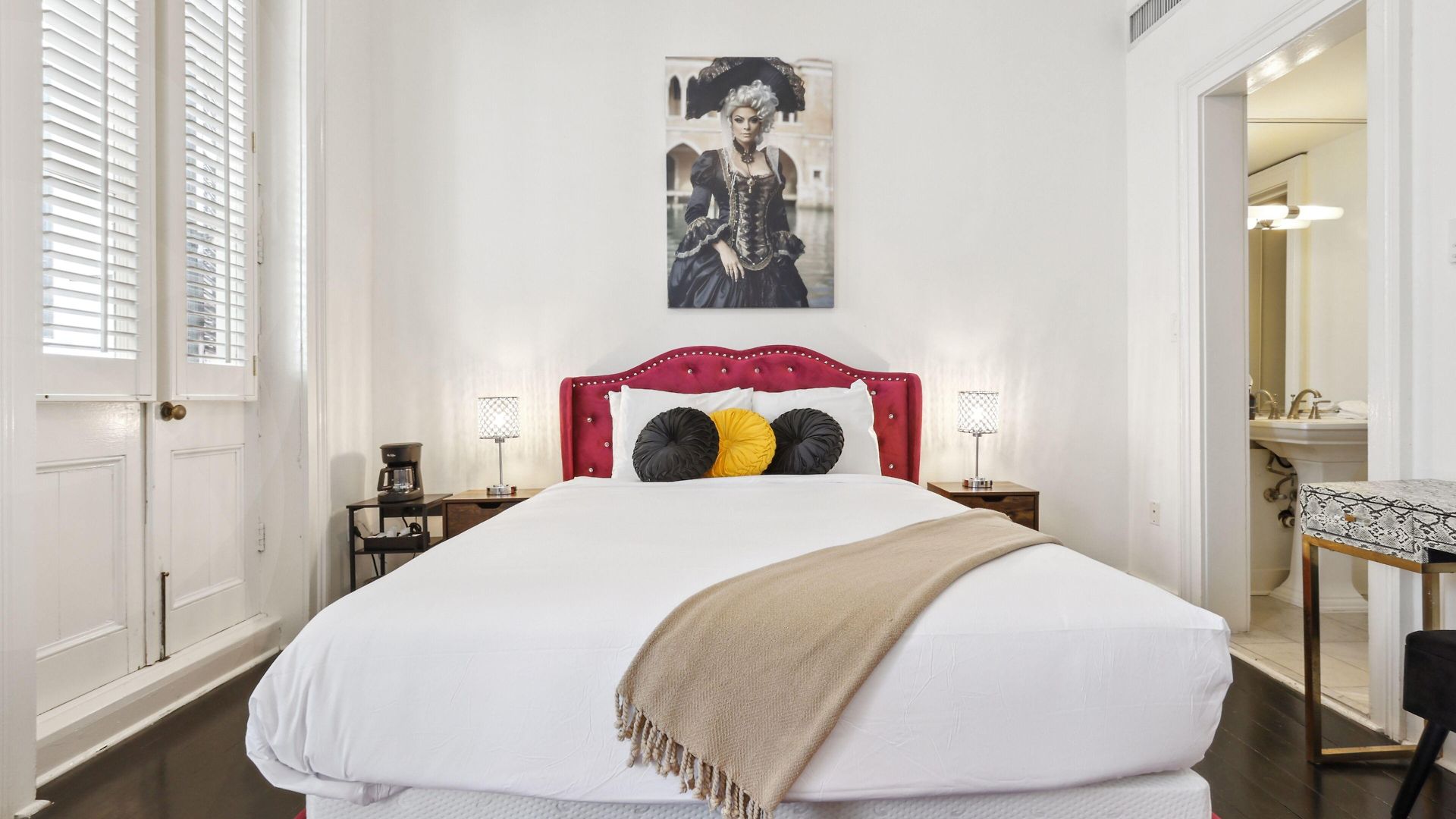 Hotel St. Helene New Orleans