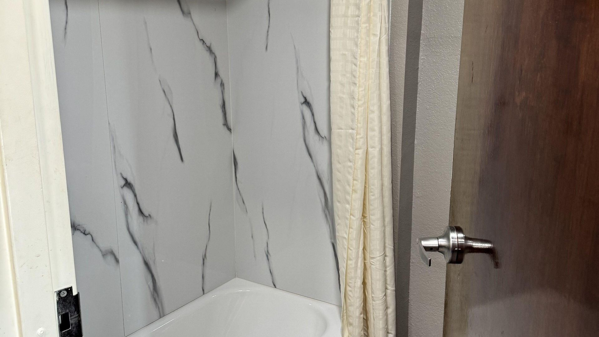 Nola & Hotel 4*