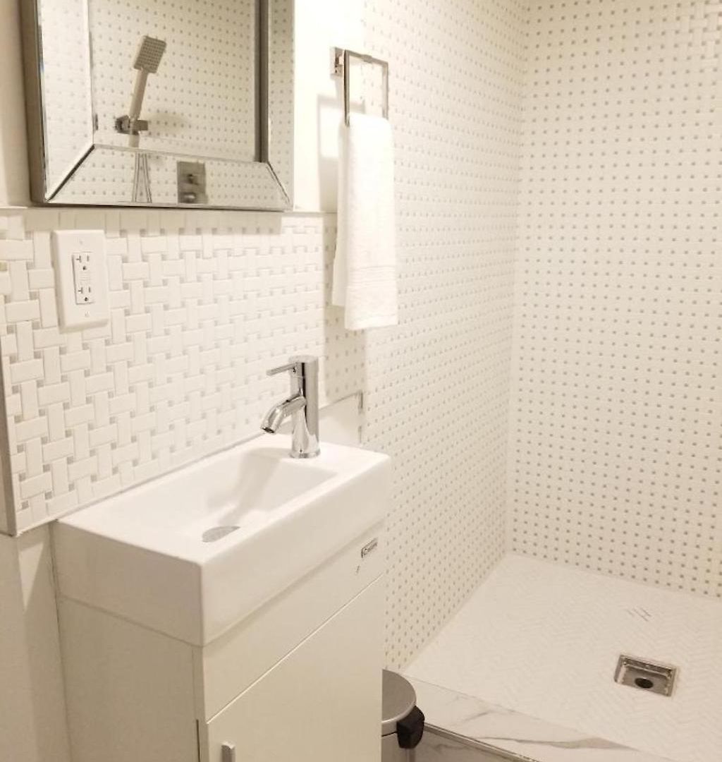 7 Br- Sleeps 15! Famous Lakefront Amazing Property! Hotel New Orleans
