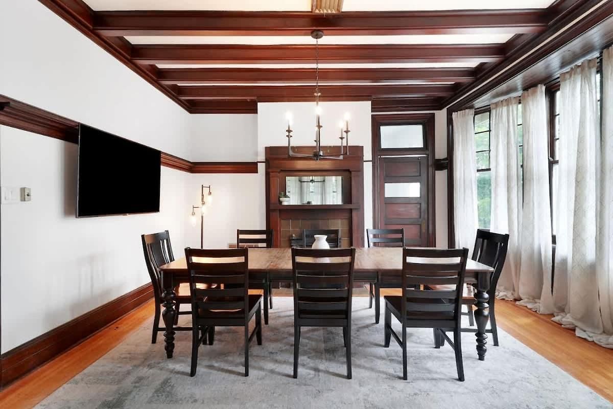 Holiday home Spacious And Elegant Family In Mid-city