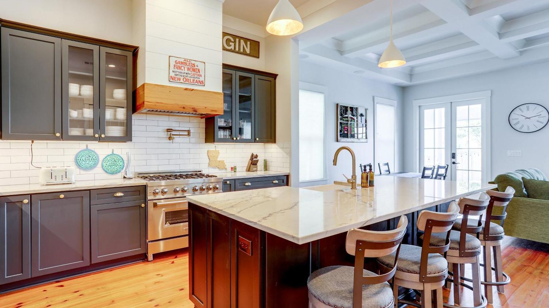 Holiday home Southern Colonial Escape W/ Pool In Nola!