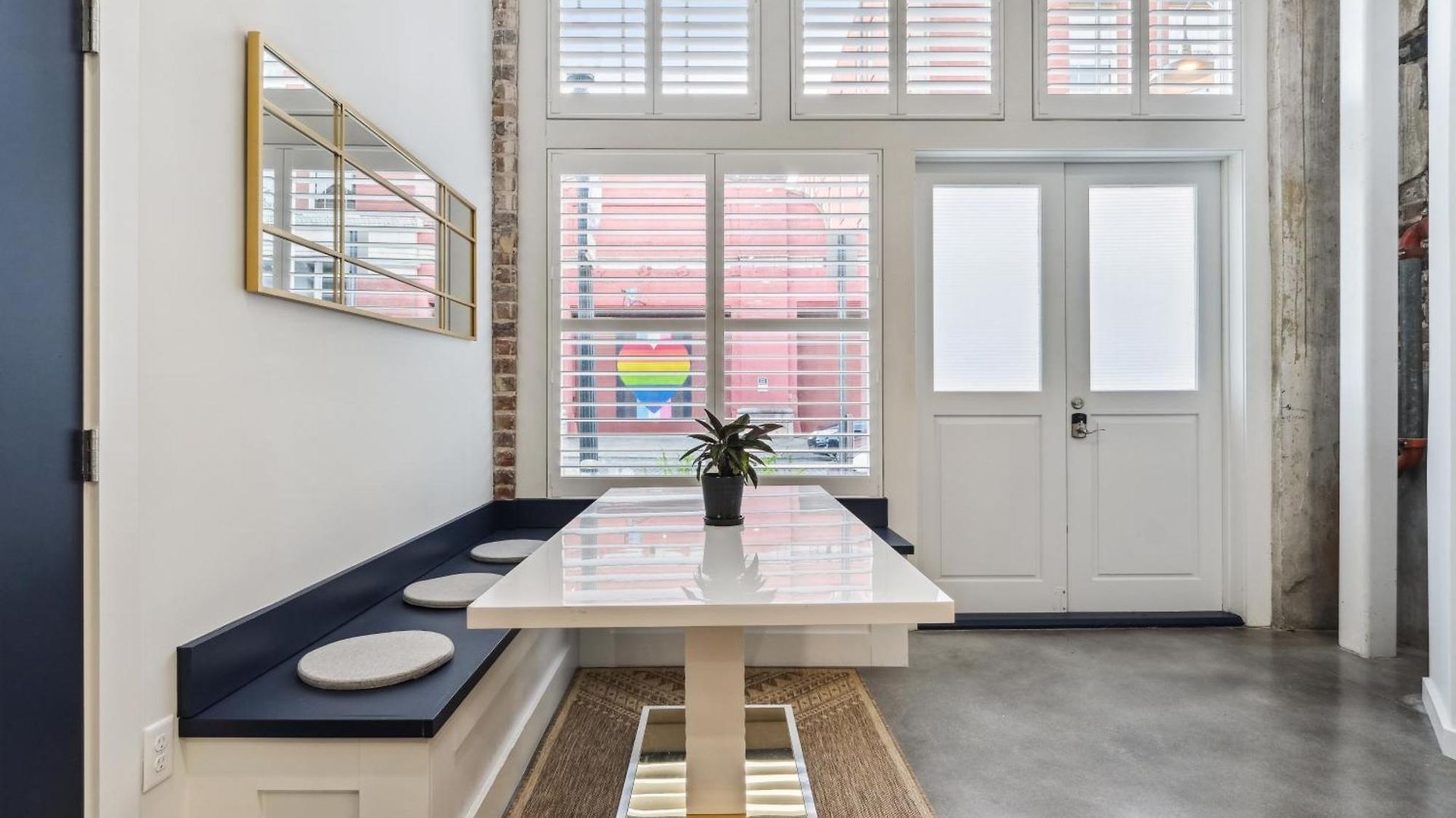 Exquisite Flat In Arts District * New Orleans