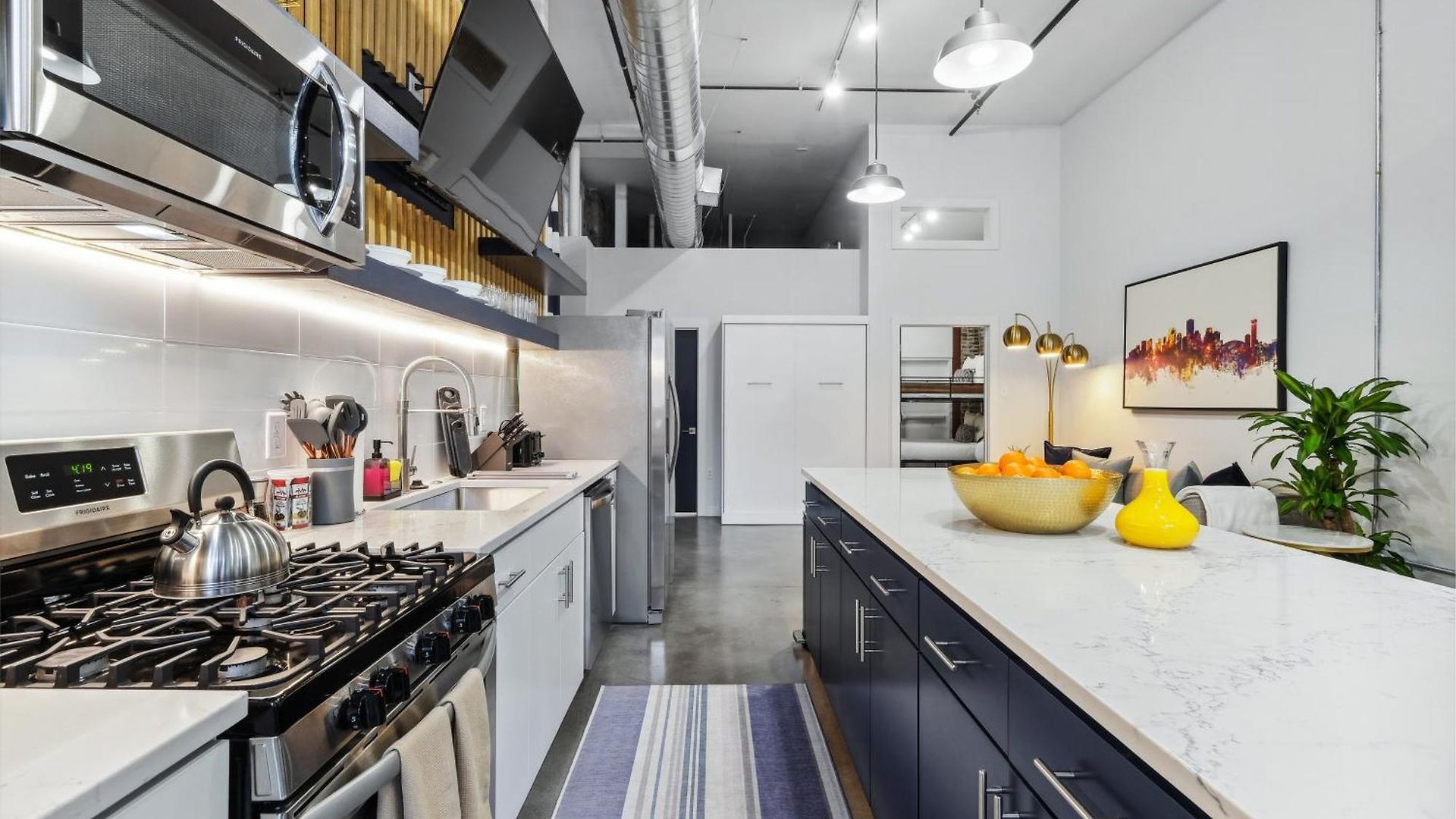 Exquisite Flat In Arts District Apartment *