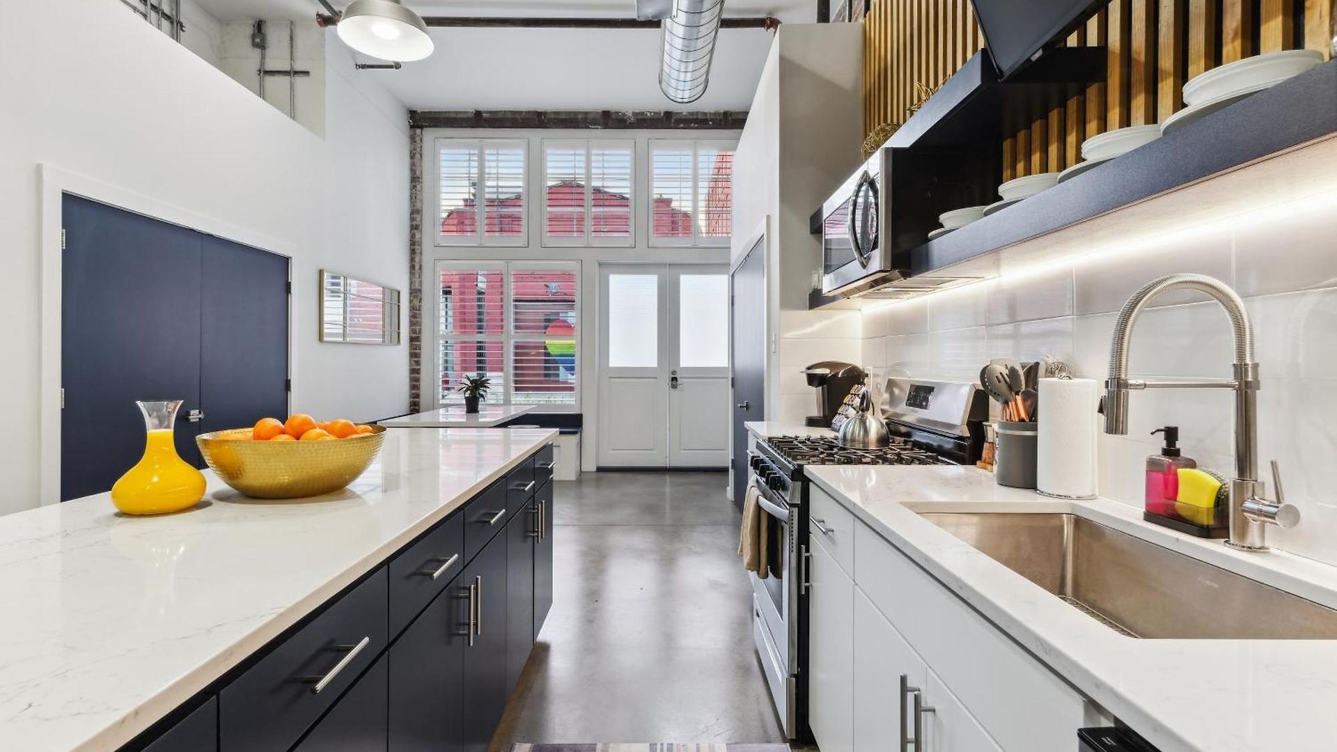 Exquisite Flat In Arts District