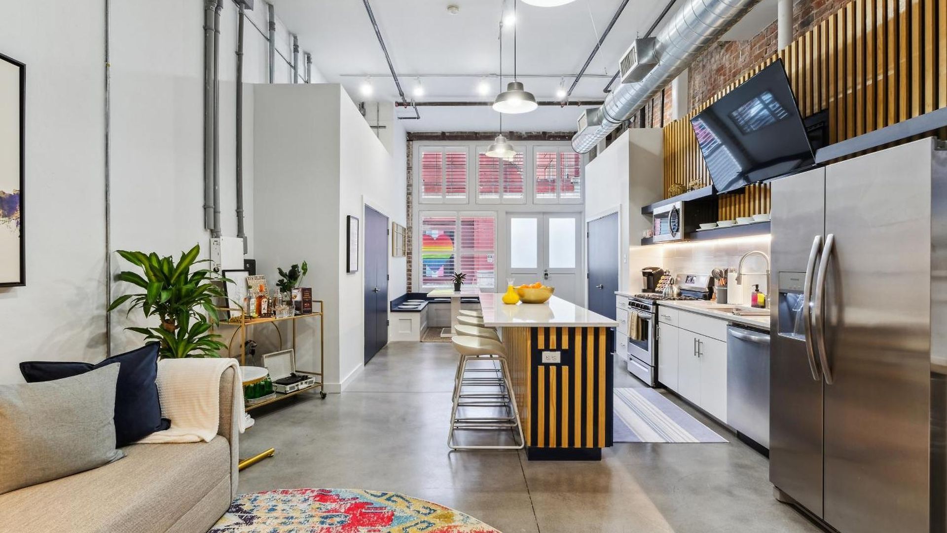 Exquisite Flat In Arts District Apartment *