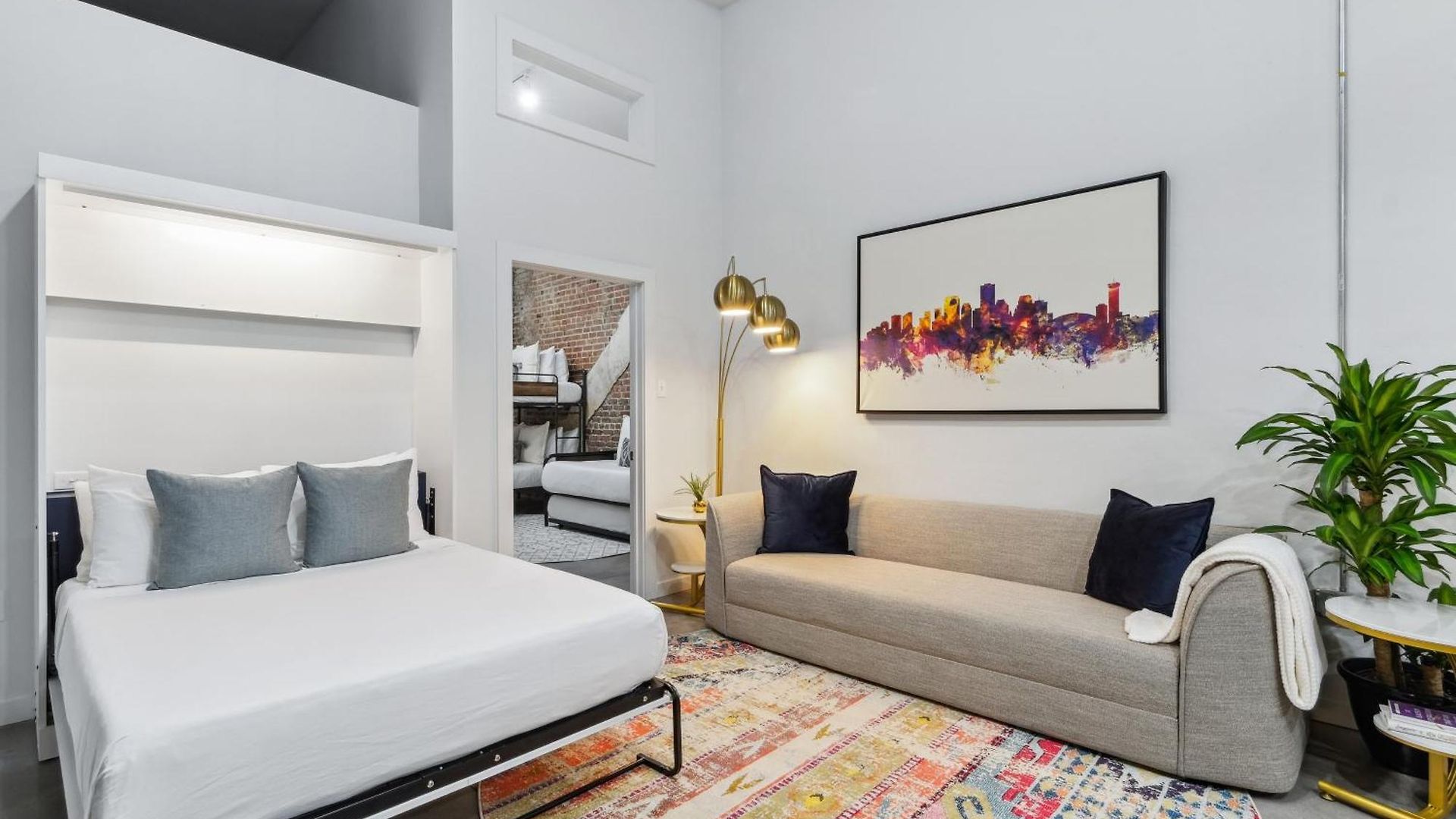 Exquisite Flat In Arts District * New Orleans