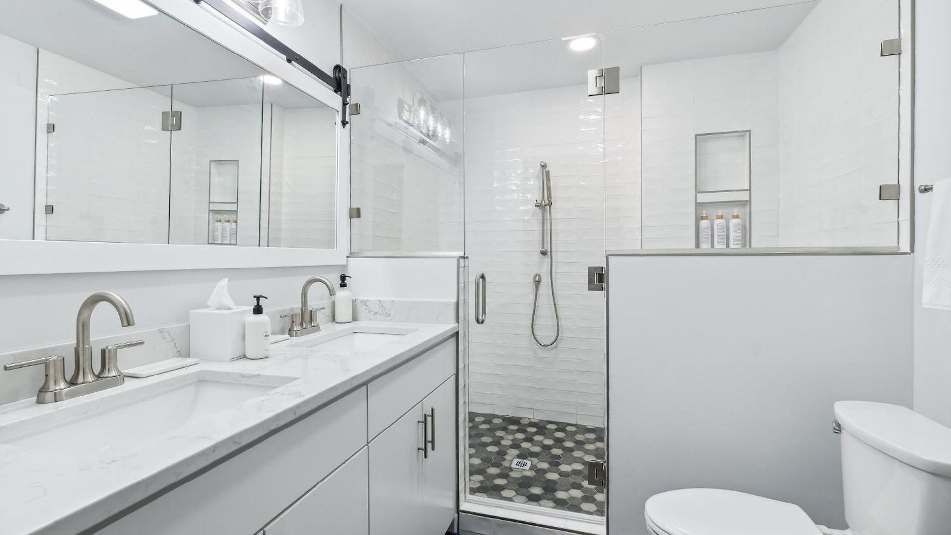 Exquisite Flat In Arts District New Orleans