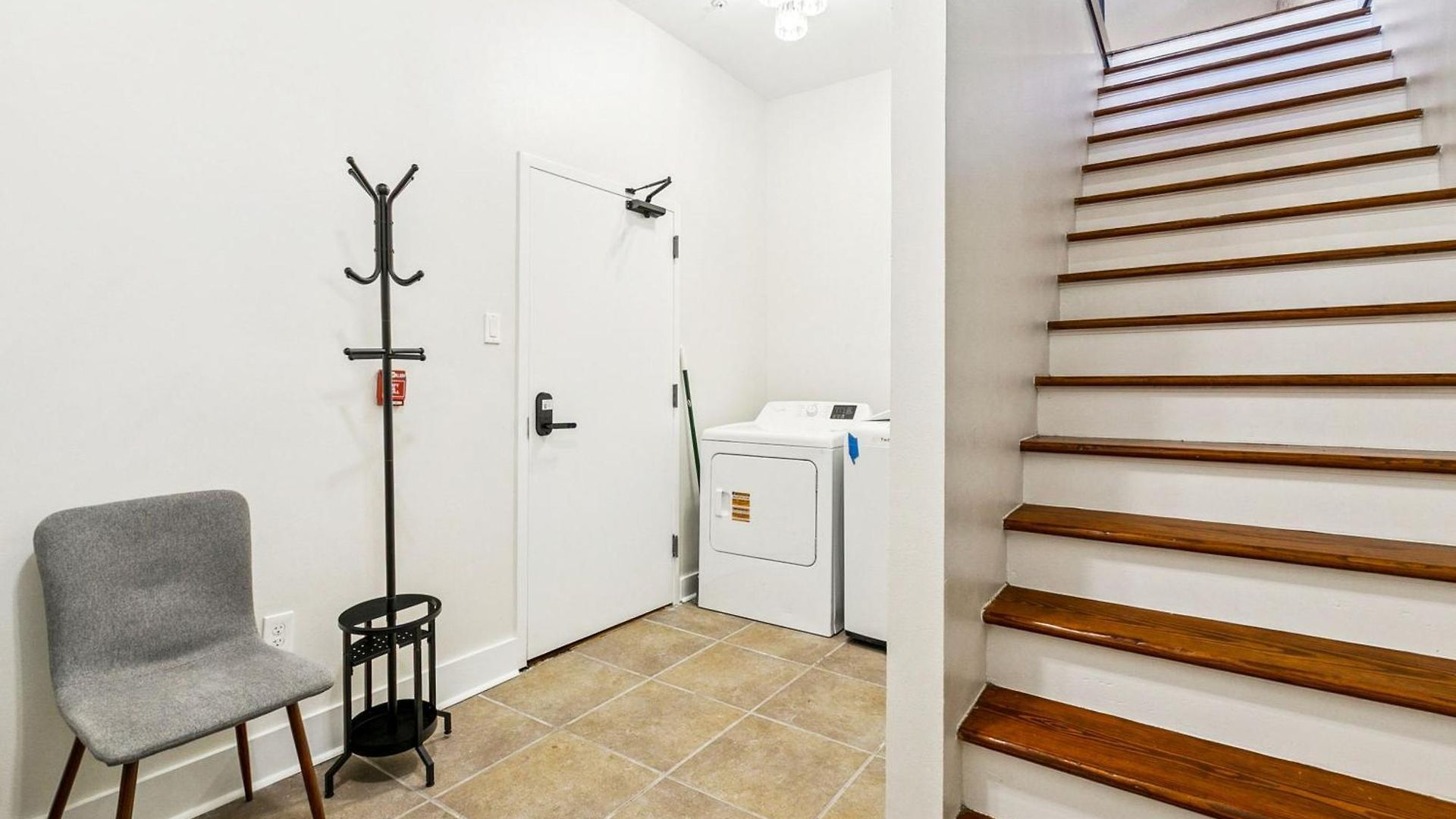 Stylish & Spacious In *