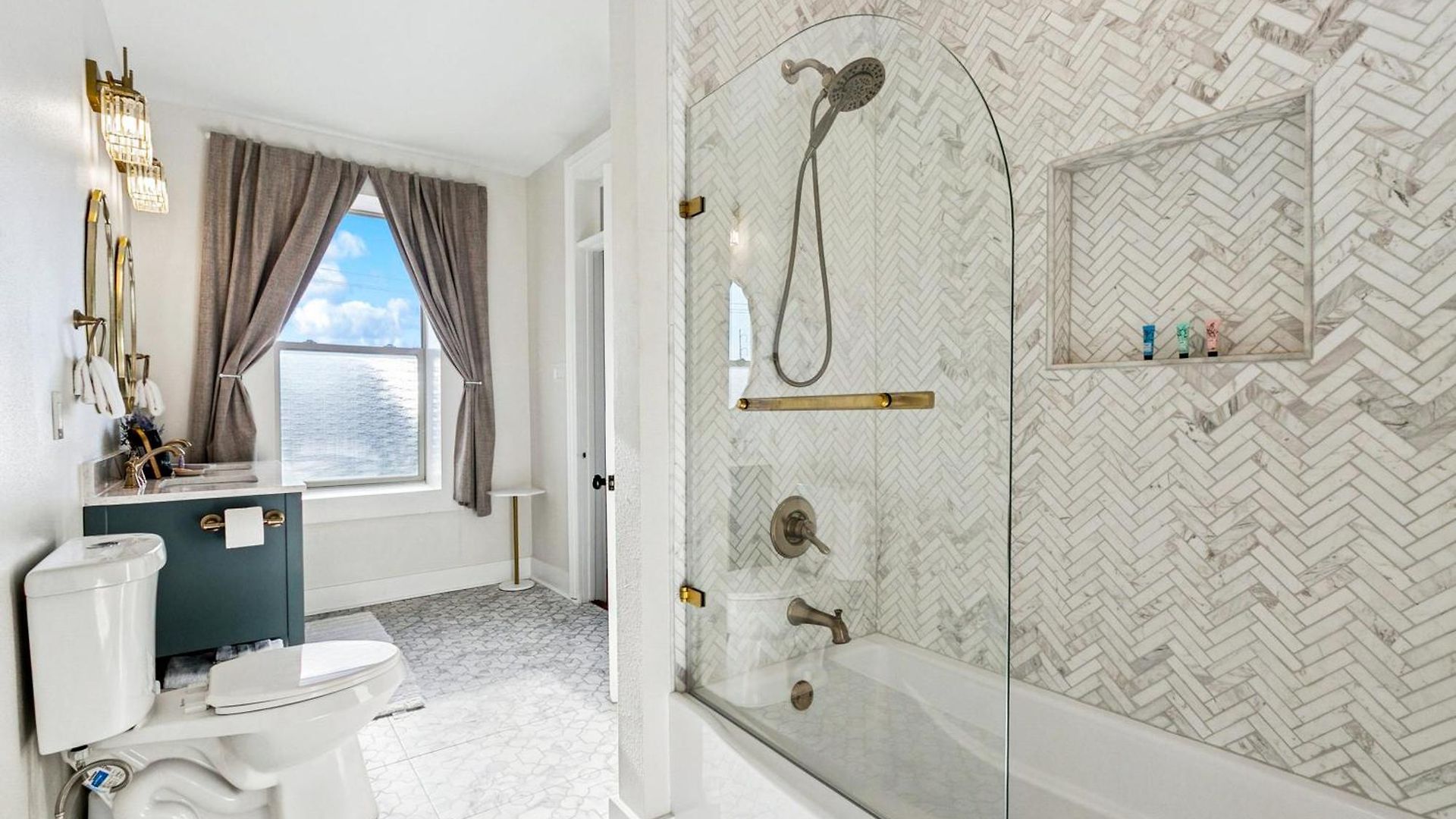 Stylish & Spacious In New Orleans