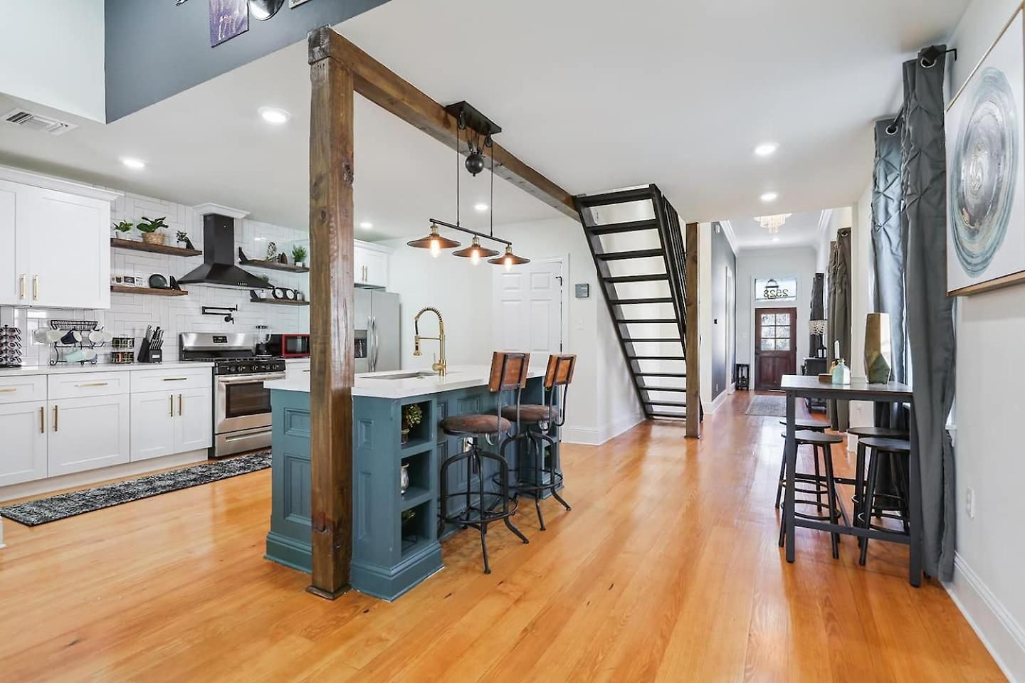 Mid-city Gem W Fireplace Near Superdome