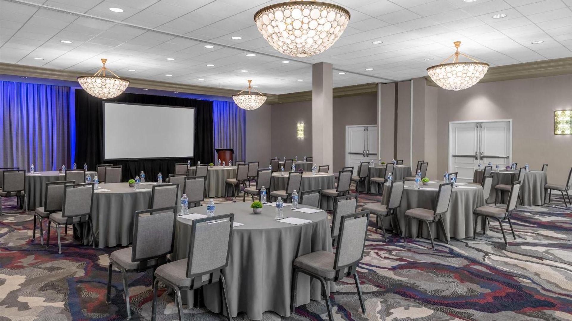 Doubletree By Hilton New Orleans