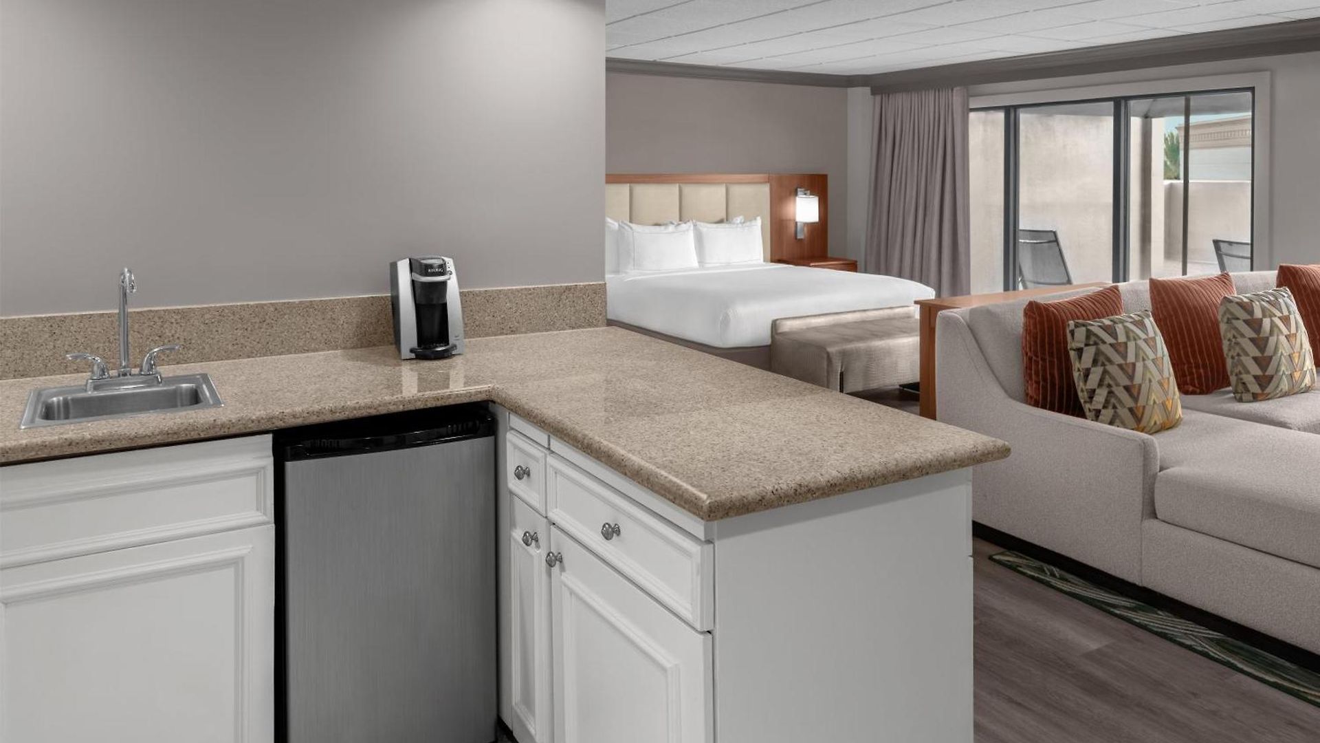 Doubletree By Hilton New Orleans