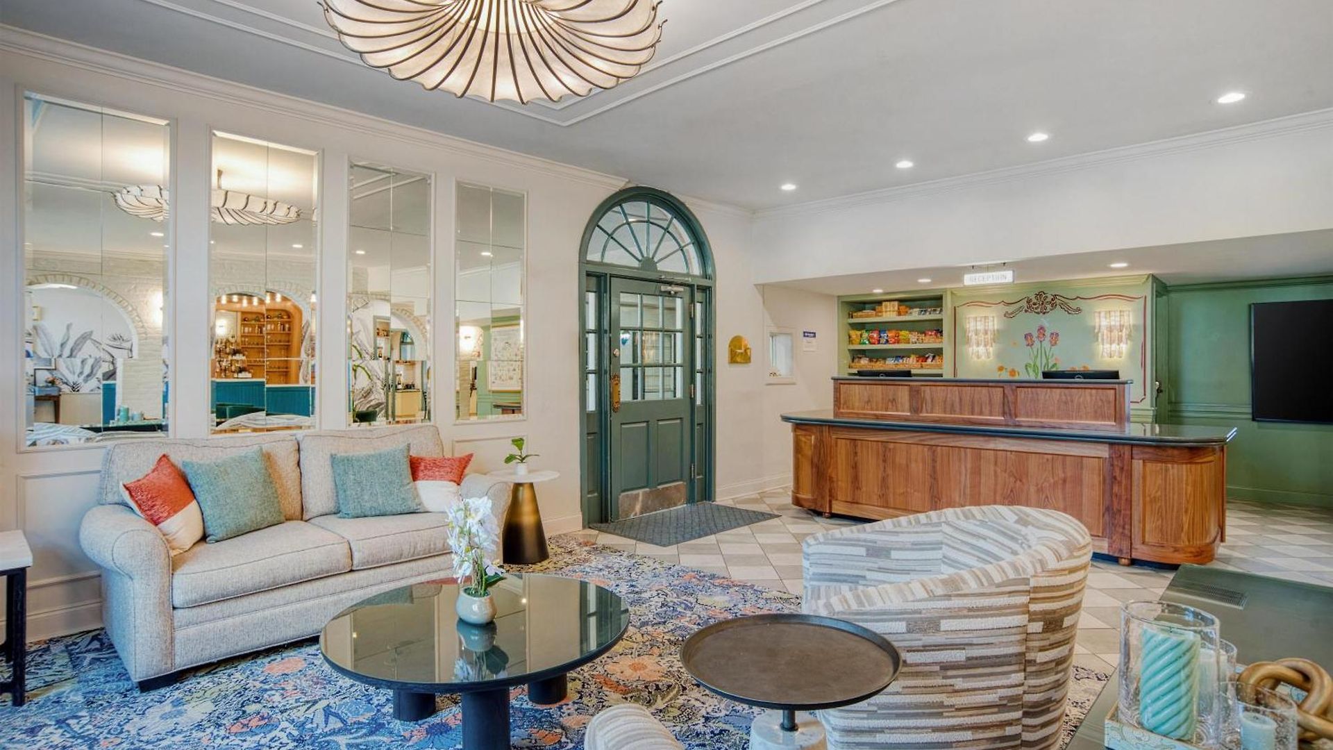 Western French Quarter Courtyard Hotel 4*