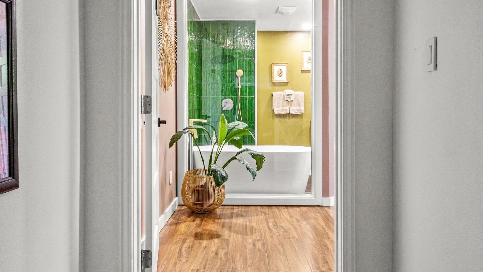 The Railyard Nola - Adult Only, Clothing Optional Pool Bed & Breakfast New Orleans