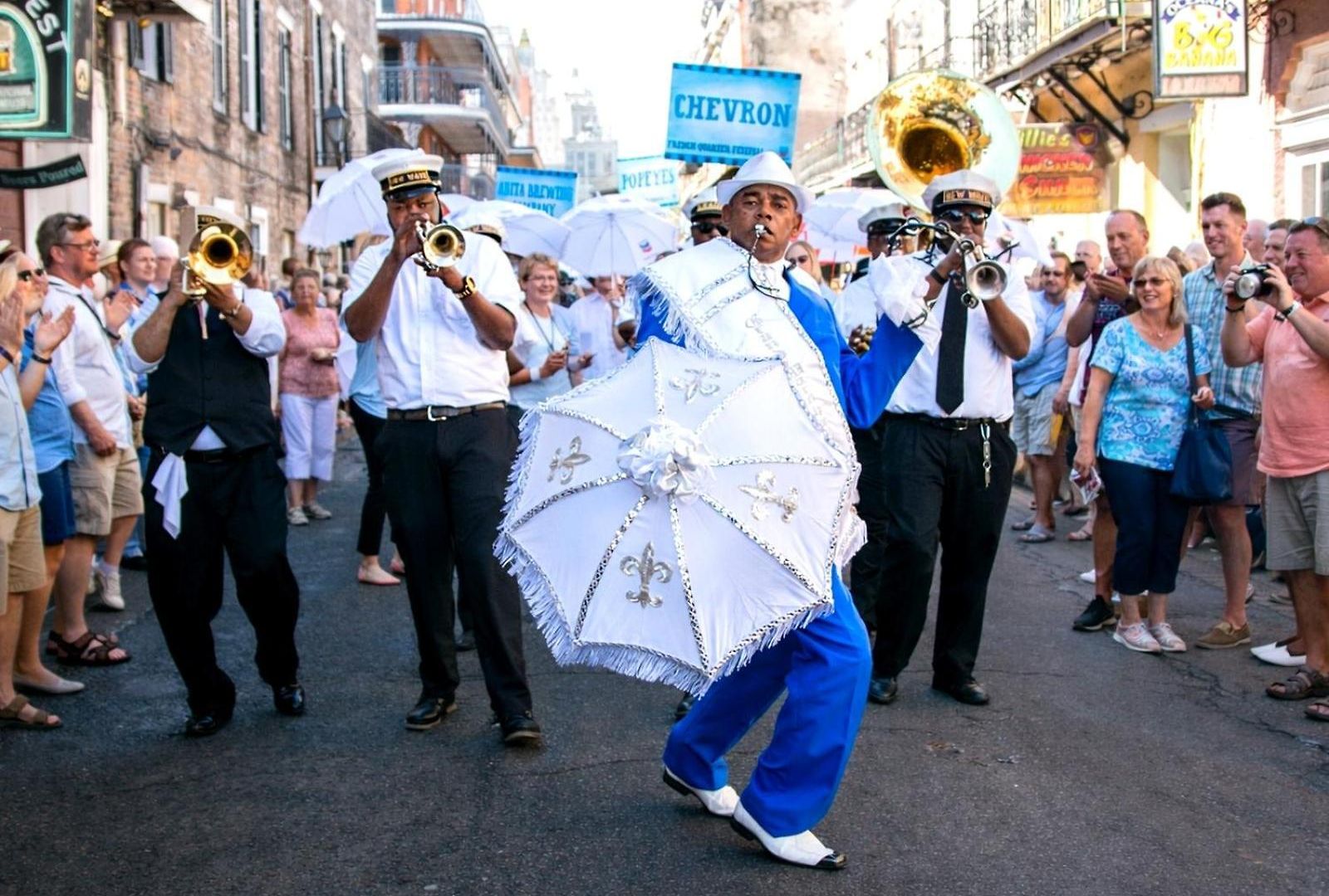 Apartment Drop Your Bags In Your 2 Bdrm, 2 Full Bath In French Quarters Prime Location New Orleans
