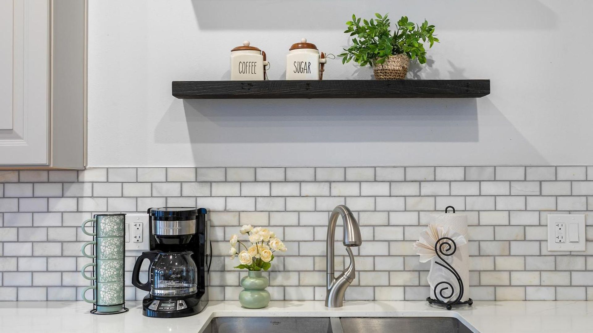 Stunning 4br-5br Near French Quarter Homes By Hosteeva Apartment