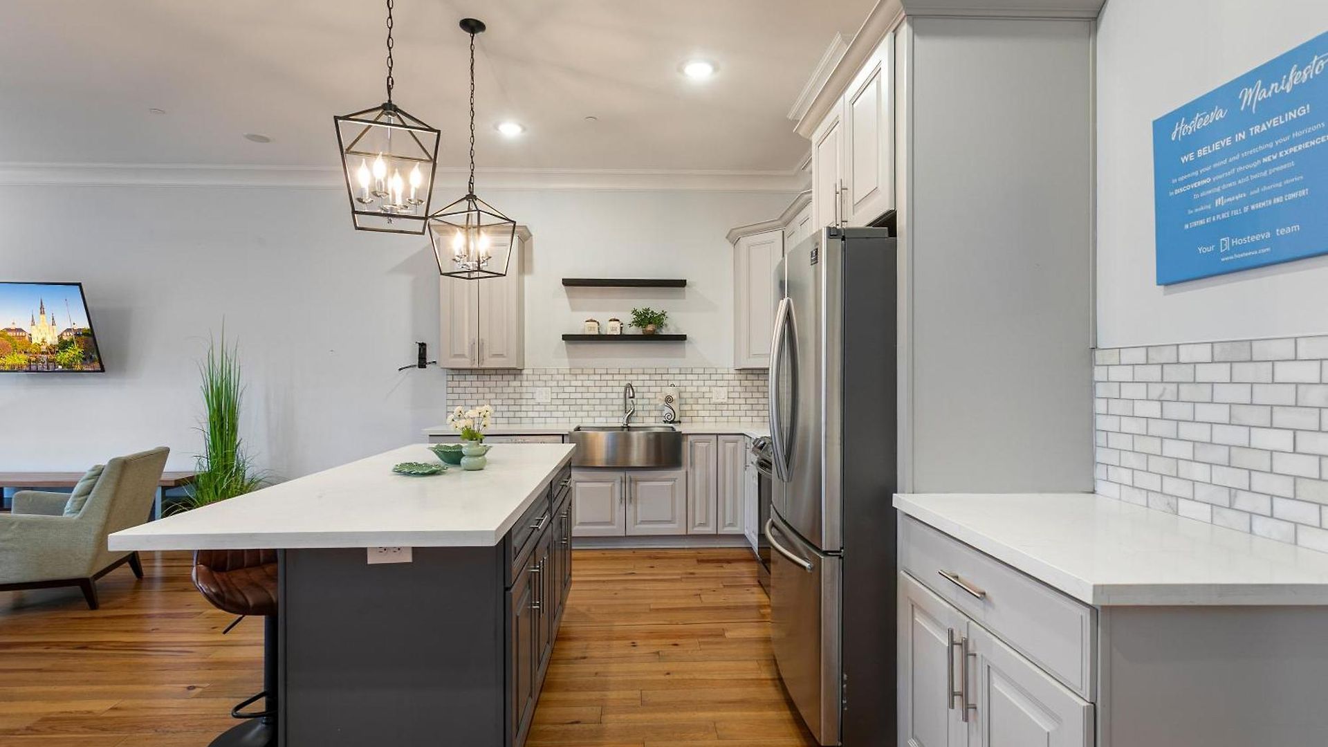 Apartment Stunning 4br-5br Near French Quarter Homes By Hosteeva *