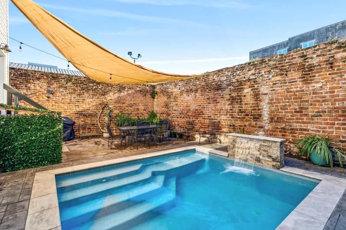 Villa Spacious 5br 3ba With Private Courtyard And Heated Pool